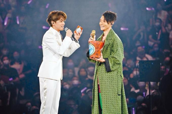 AE018鑽石牌南非罐鮑魚