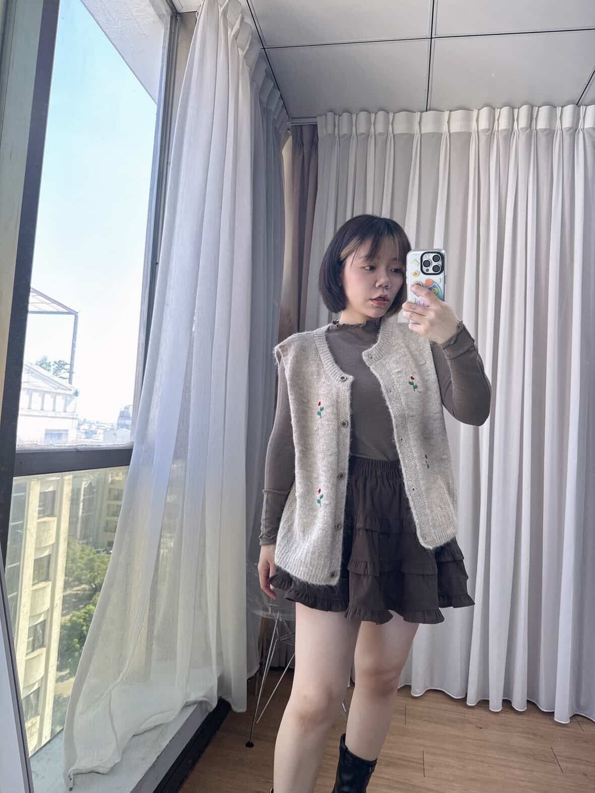 Embroidered floral button-down knitted vest