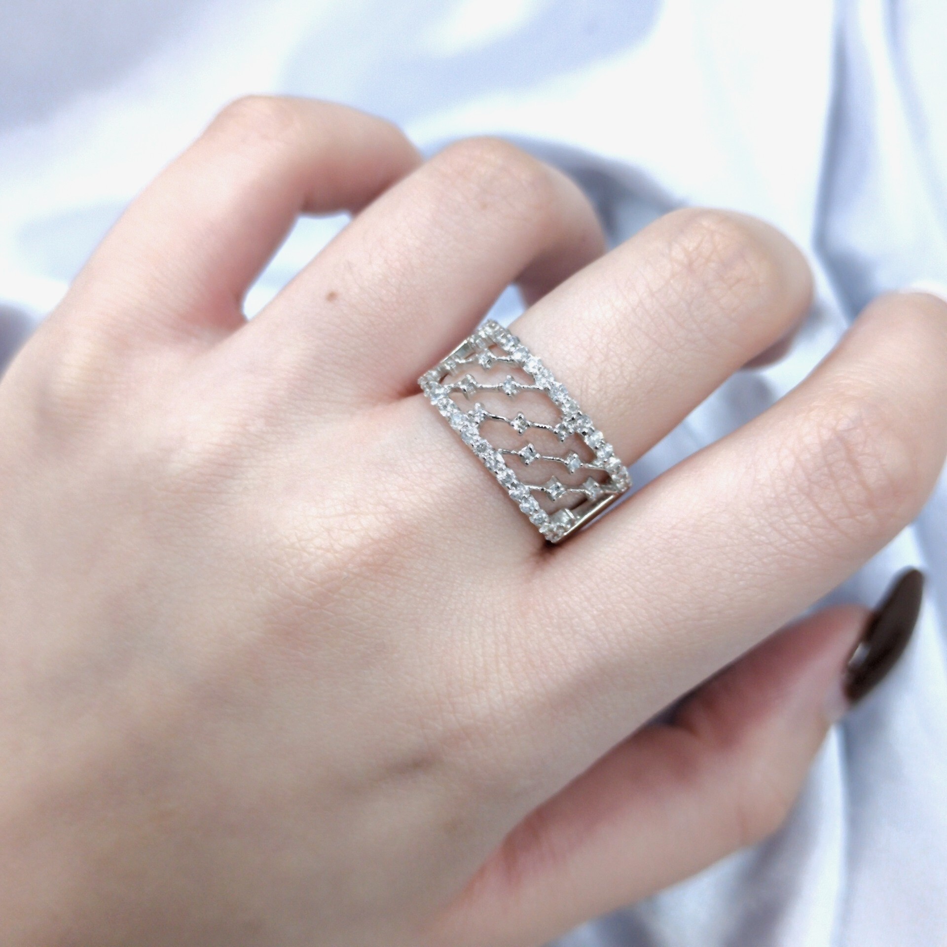 全新18K白金54份鑽石戒指