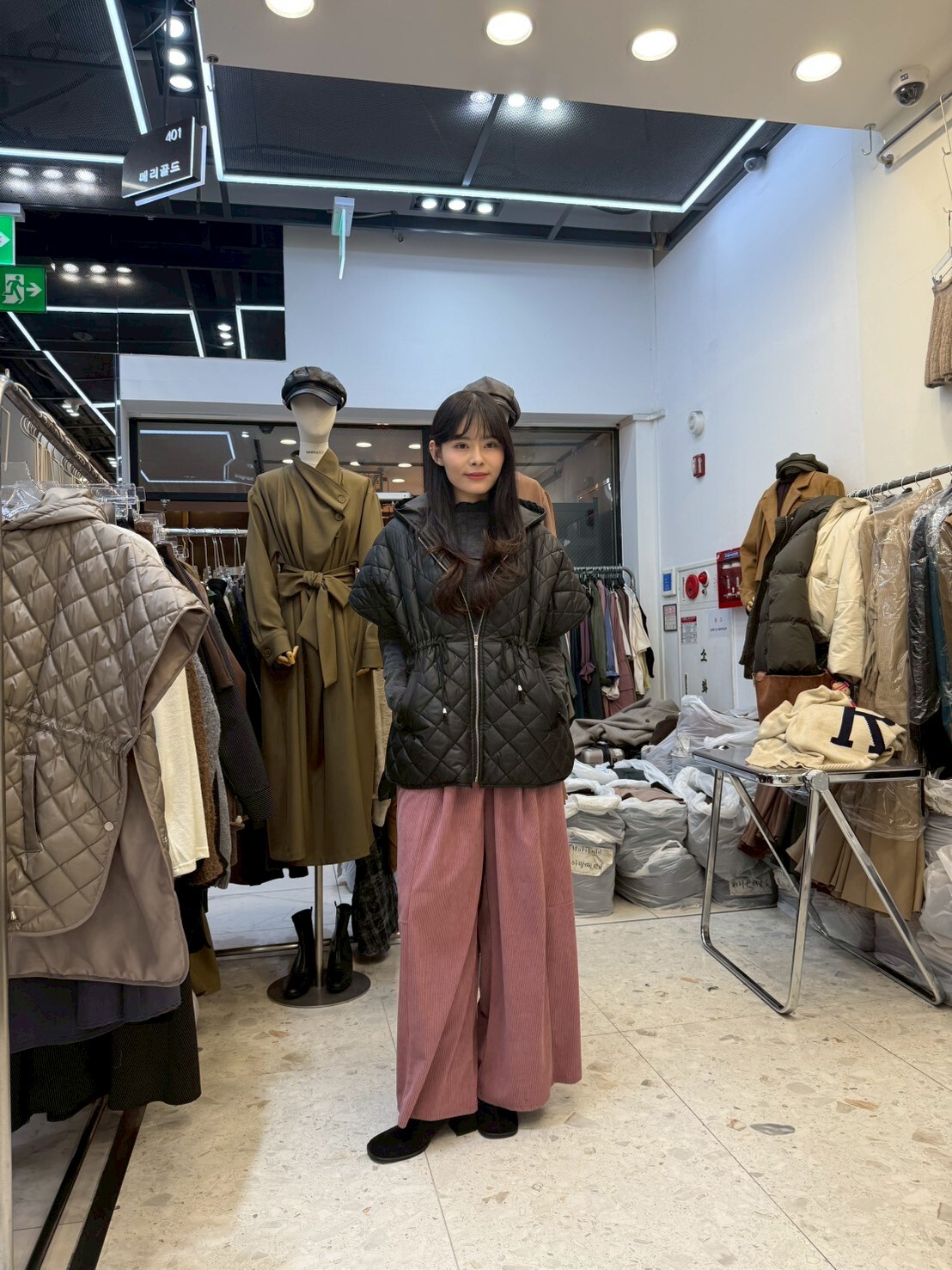 MG5416 菱格連帽背心外套