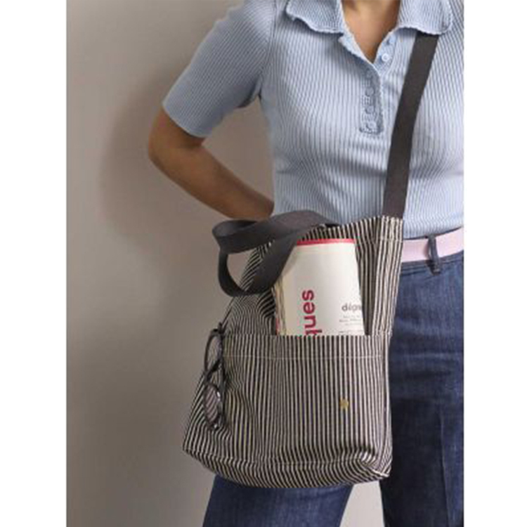 (預購4/30)法國La cerise sur le gâteau 有機棉城市托特包-黑條紋