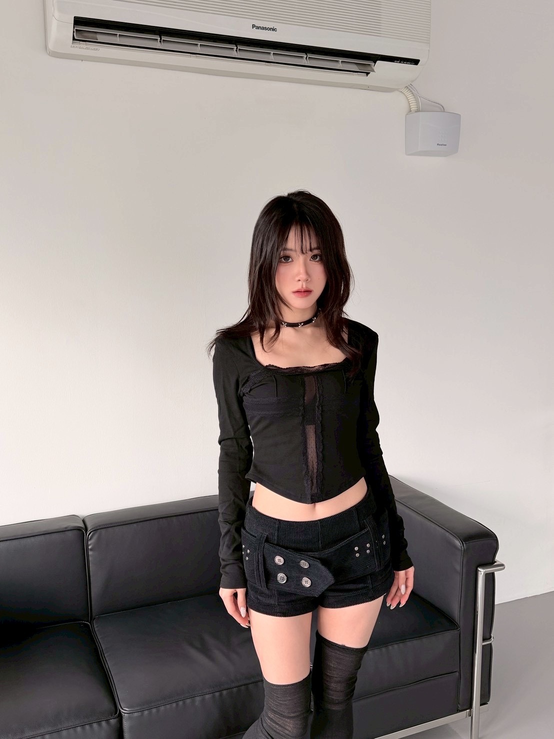 純欲系千金 十字波點蕾絲拼接修身上衣2colors