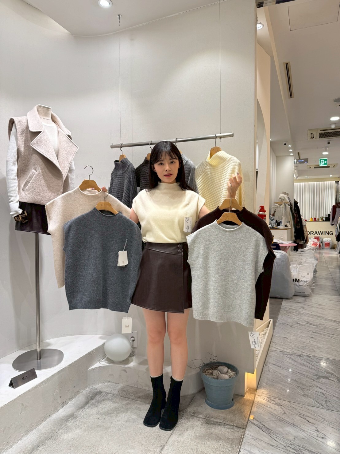 GI5401 細羊毛高領無袖針織上衣