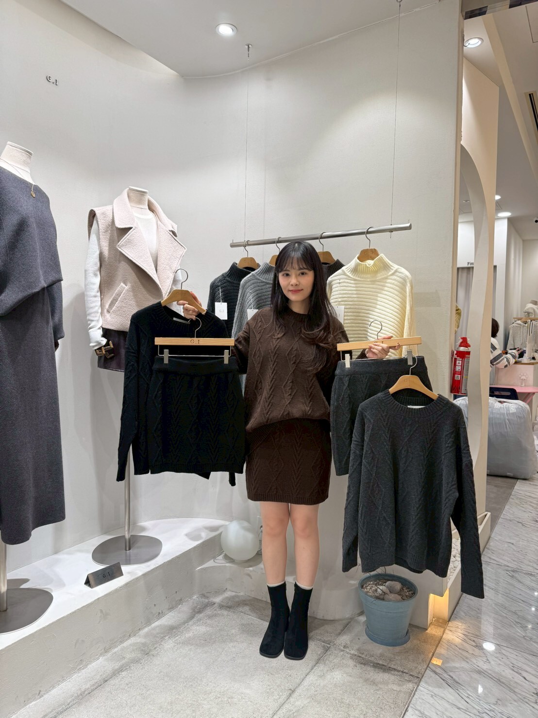 GI5405 圓領扭紋羊毛針織半裙套裝