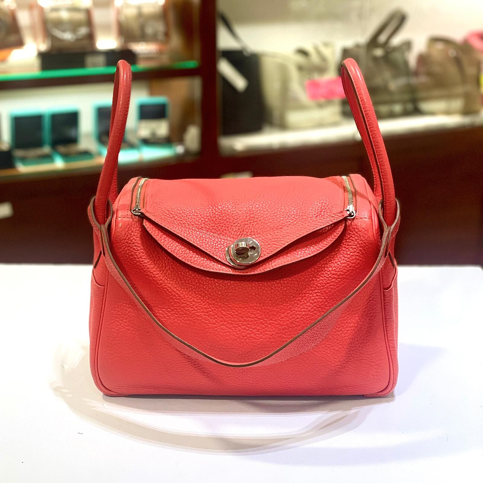 95%NEW二手HERMES LINDY 26 P刻 2R PHW 芍藥粉銀扣TC皮 #兩年免費保養 #香榭站正品