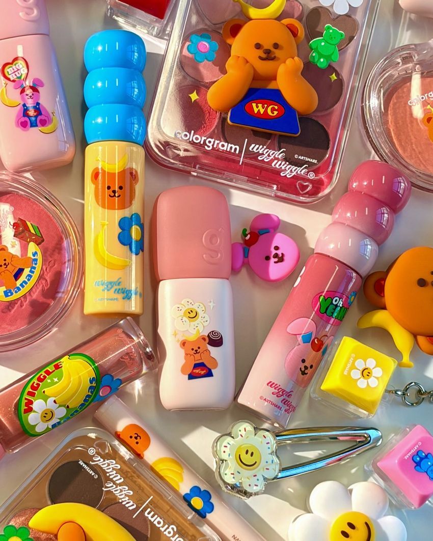 韓國1月限定🇰🇷超可愛到犯規的 𝐂𝐨𝐥𝐨𝐫𝐠𝐫𝐚𝐦 𝐱 𝐖𝐢𝐠𝐠𝐥𝐞 𝐖𝐢𝐠𝐠𝐥𝐞 聯名款-12色眼影盤