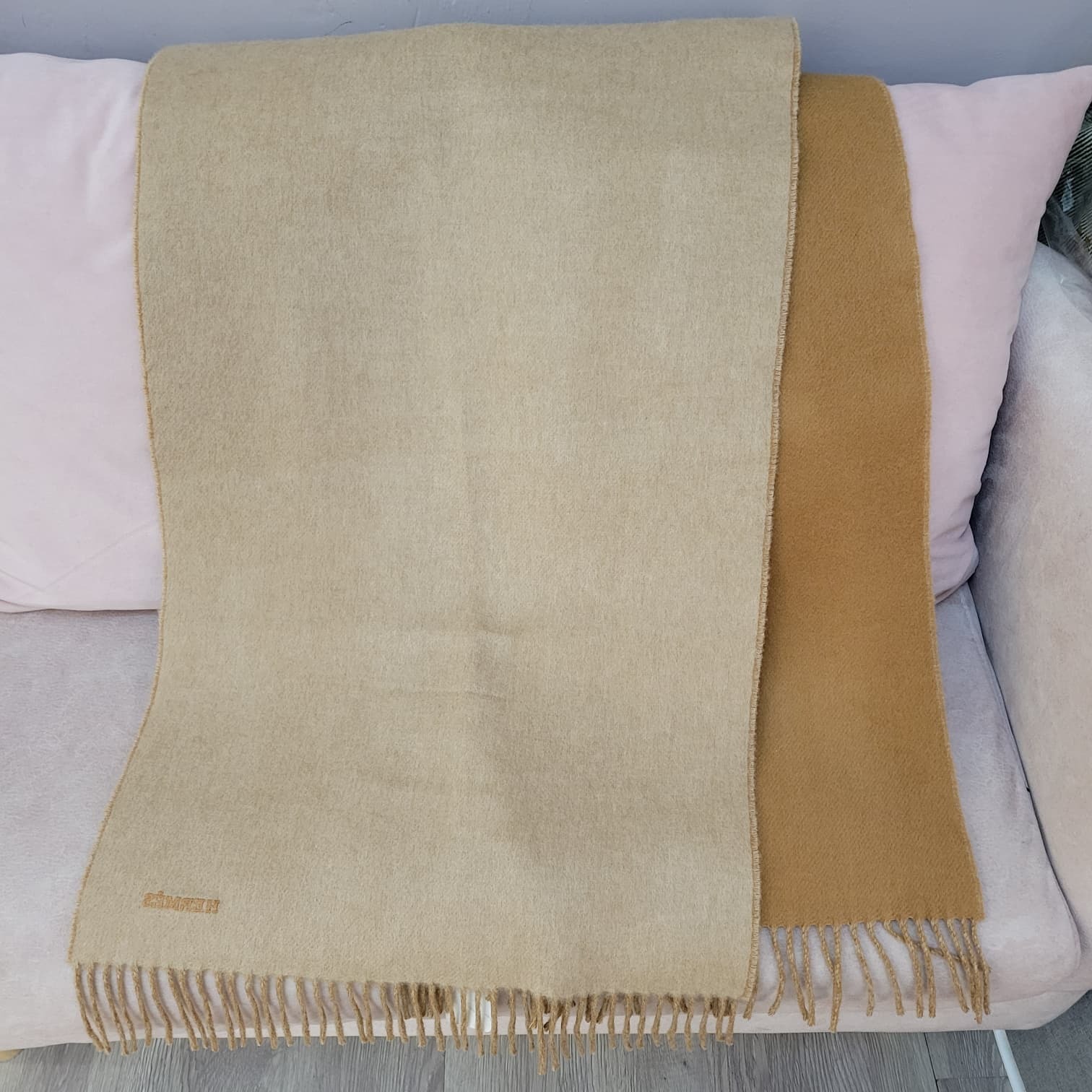 HERMES Recto-Verso MUFFLER CAMEL