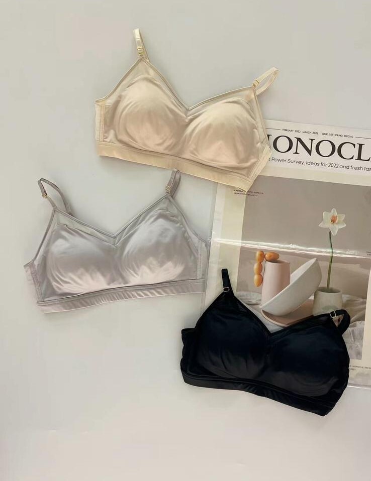 HH35 青春期可 法式Bra 自然款 0.5cm pad 無鋼圈 蠶絲乳膠 2扣Size M-XXL $369 made in korea