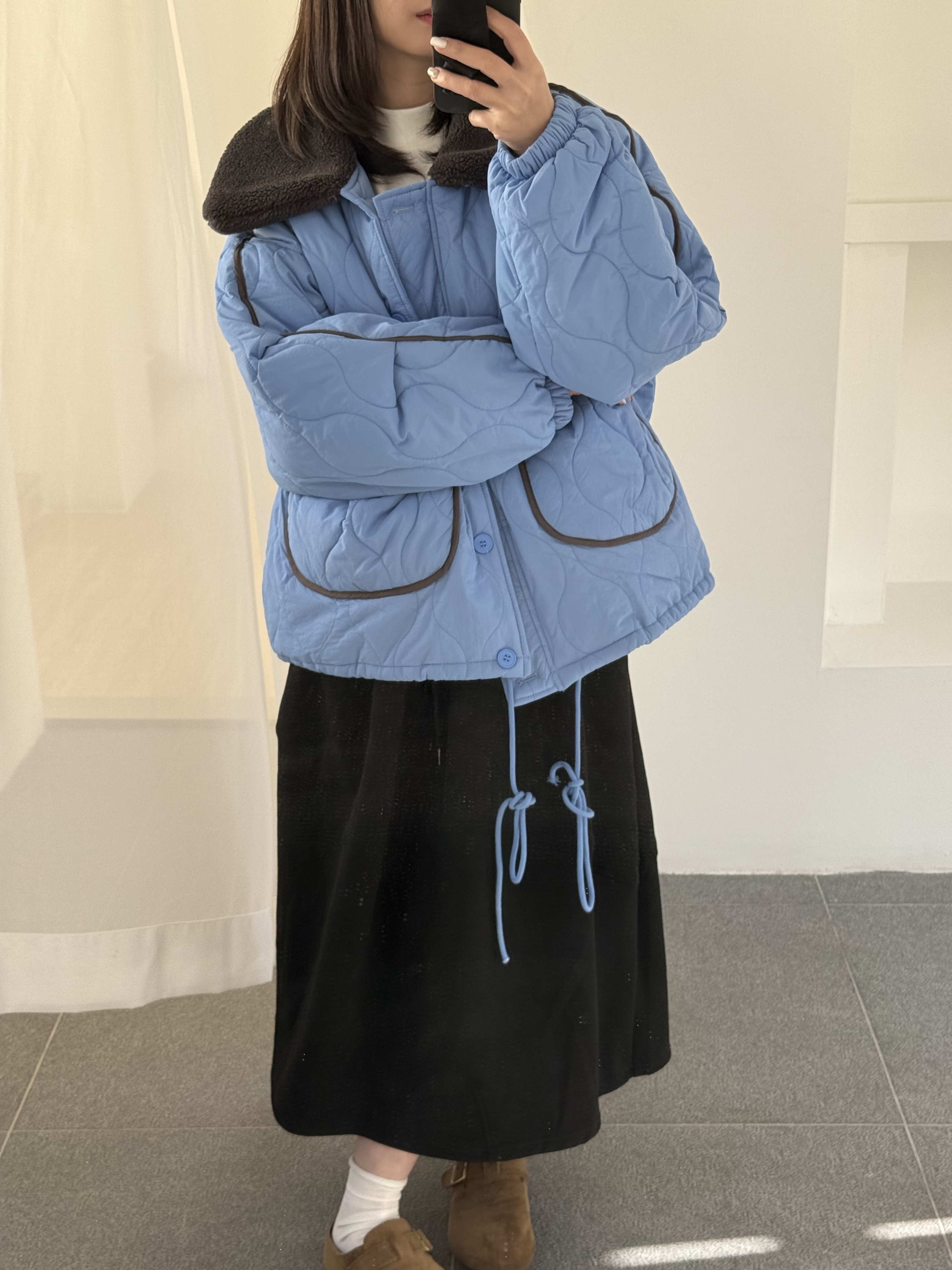 羊羔毛領撞色滾邊鋪棉外套