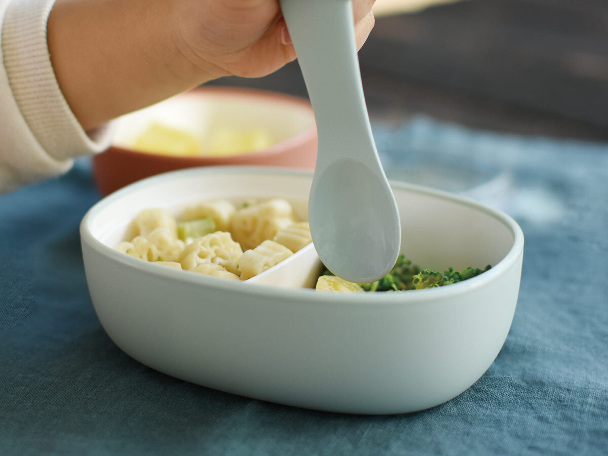 日本 KINTO-BONBO 兒童餐盒，讓小小孩們的日常餐桌創造有趣的回憶！