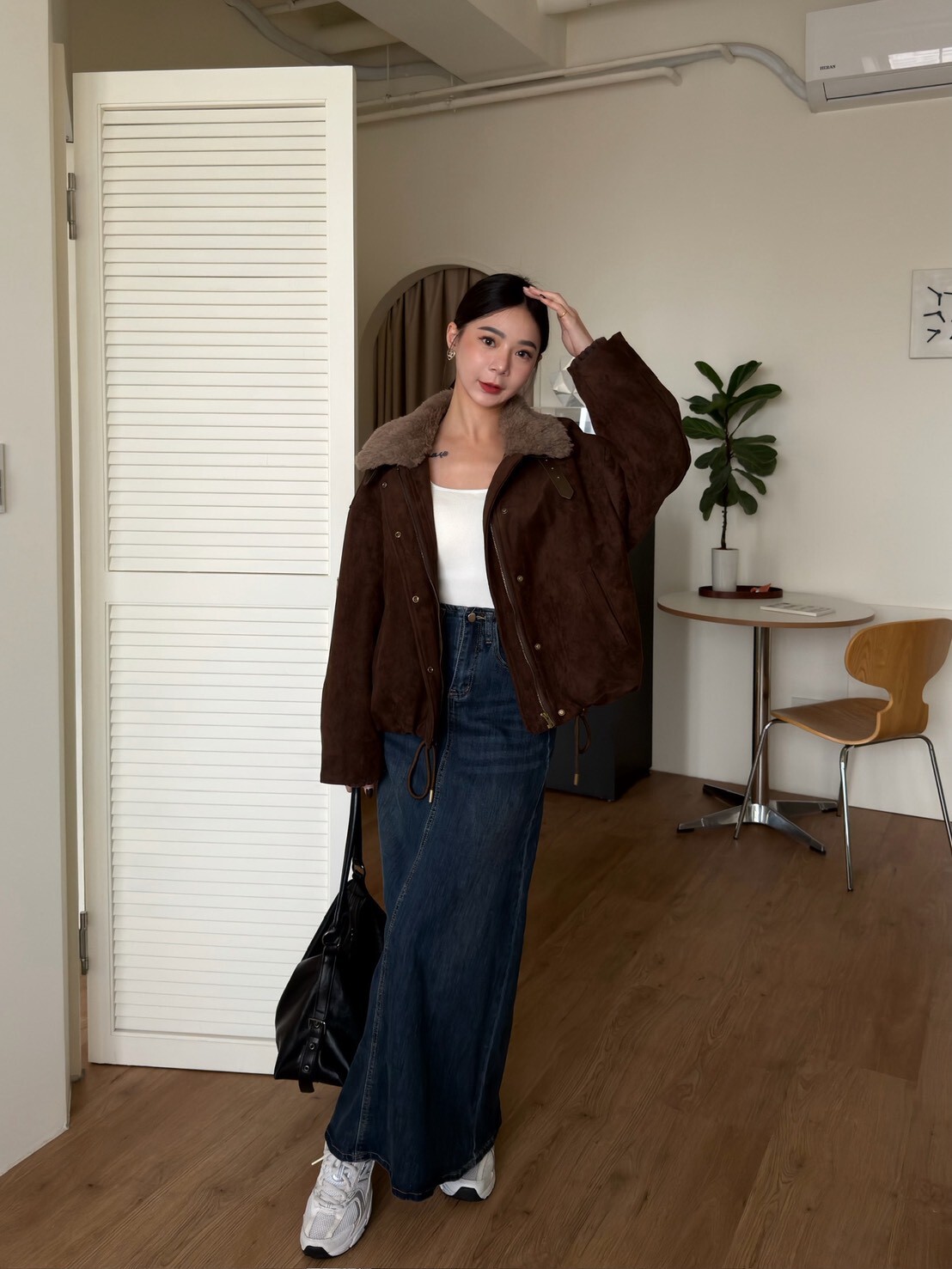 羊羔毛仿麂皮鴨絨外套