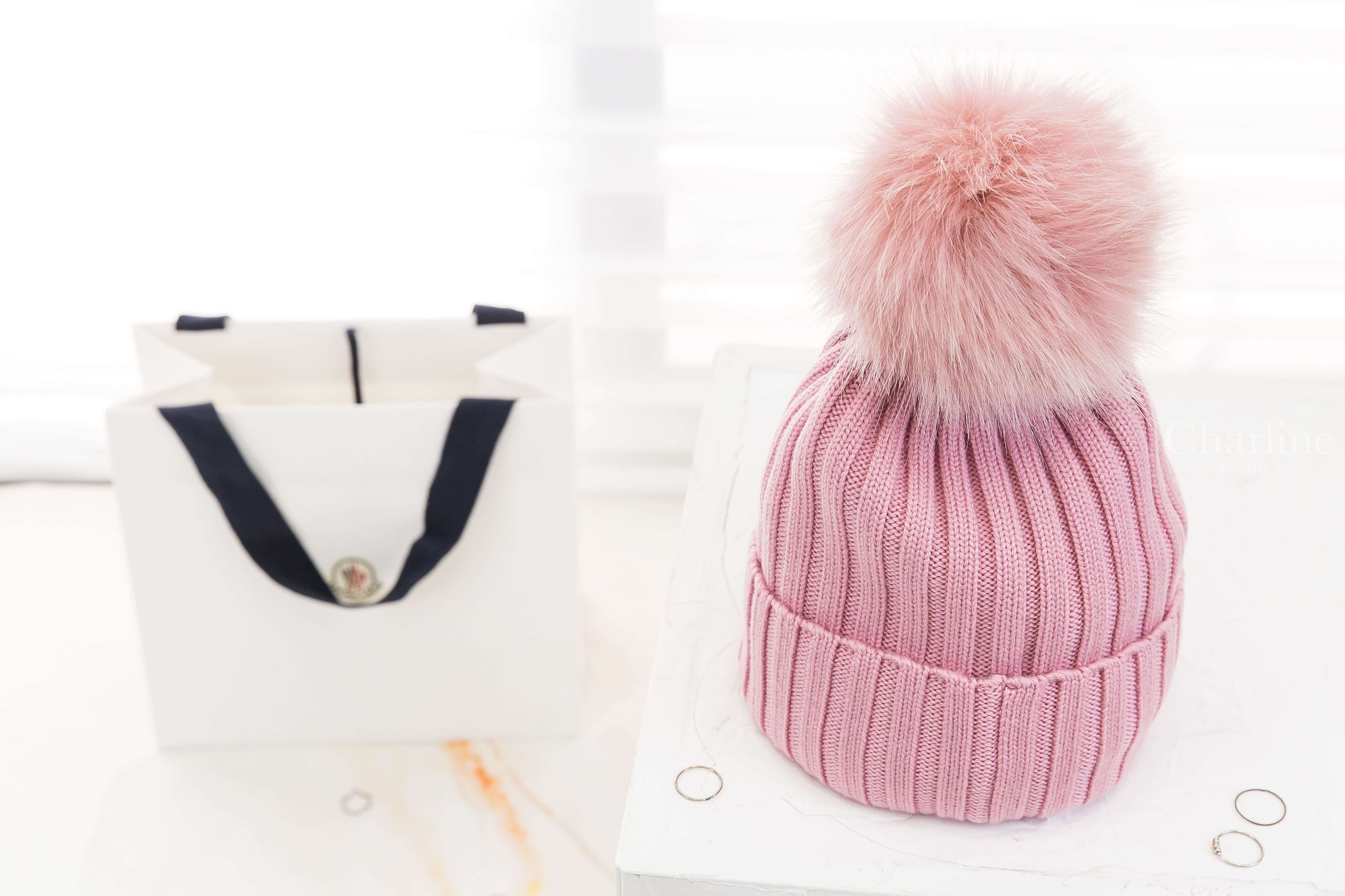 Moncler Wool Beanie With Pom Pom 粉色毛球刺繡Logo羊毛針織毛帽-Charline Boutique 精品代購