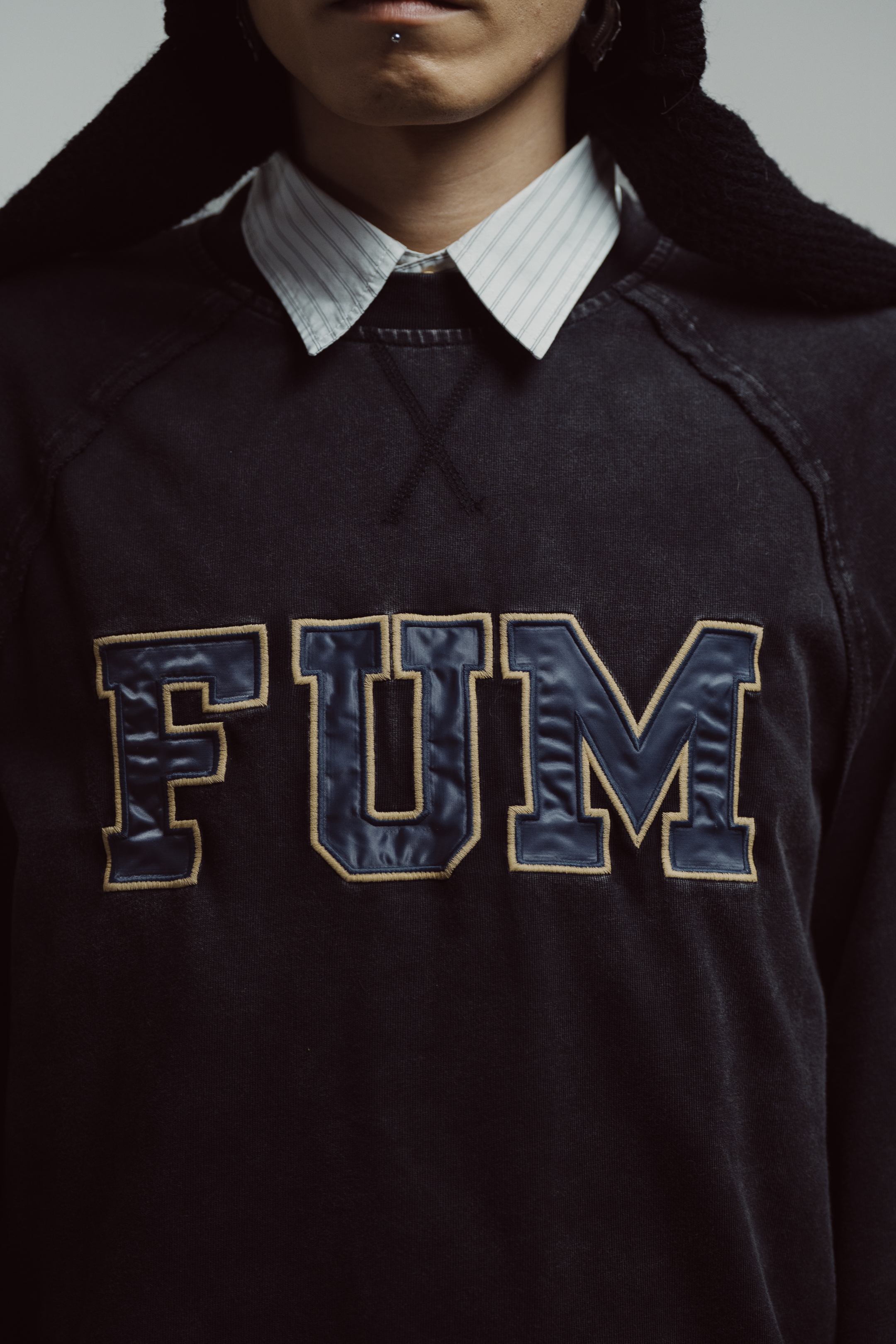 【pre-order】FUM Applique Washed Sweater｜Black｜Hong Kong Original Design