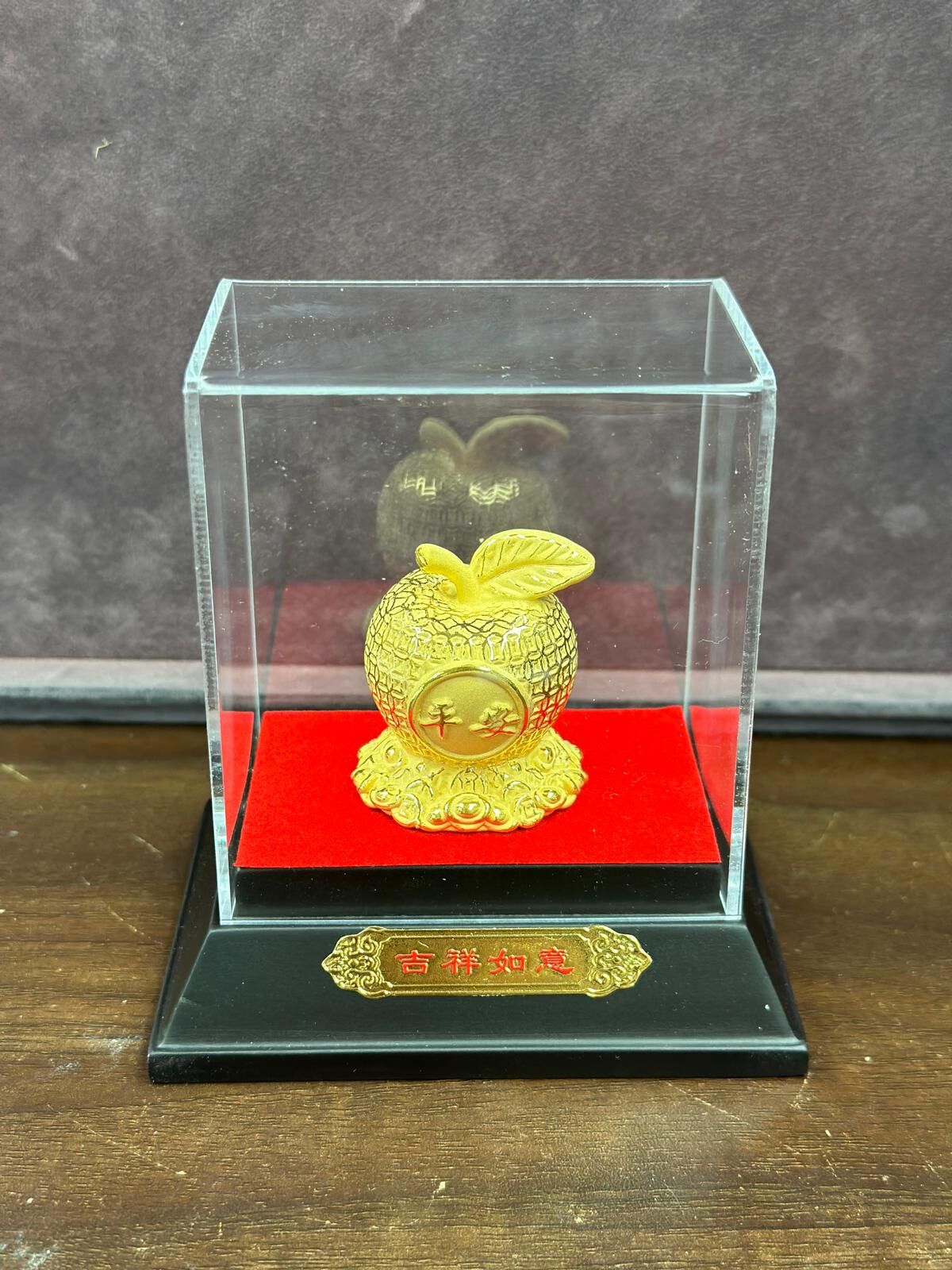 TG005 G5 金蘋果（絨沙金擺件）