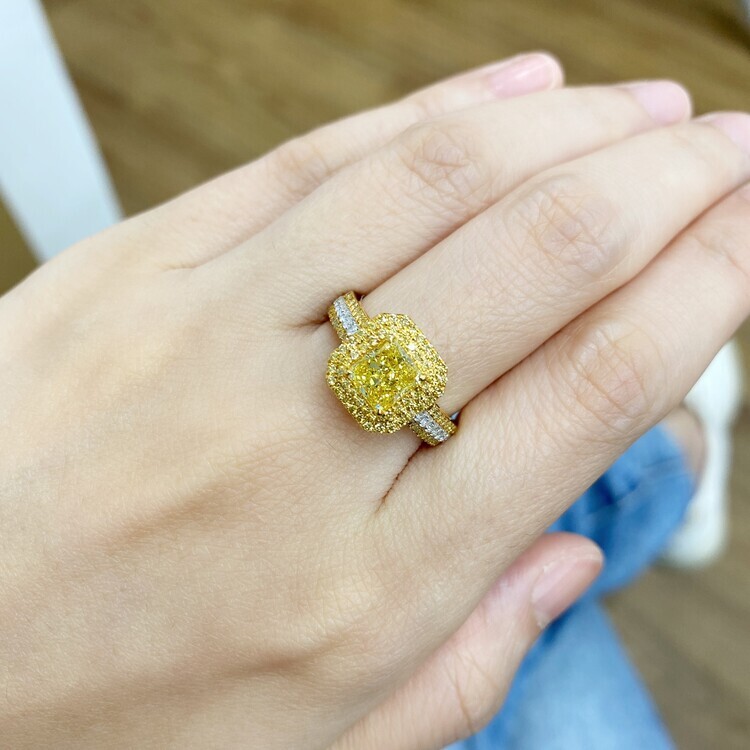 天然黃鑽戒指(GIA証書)