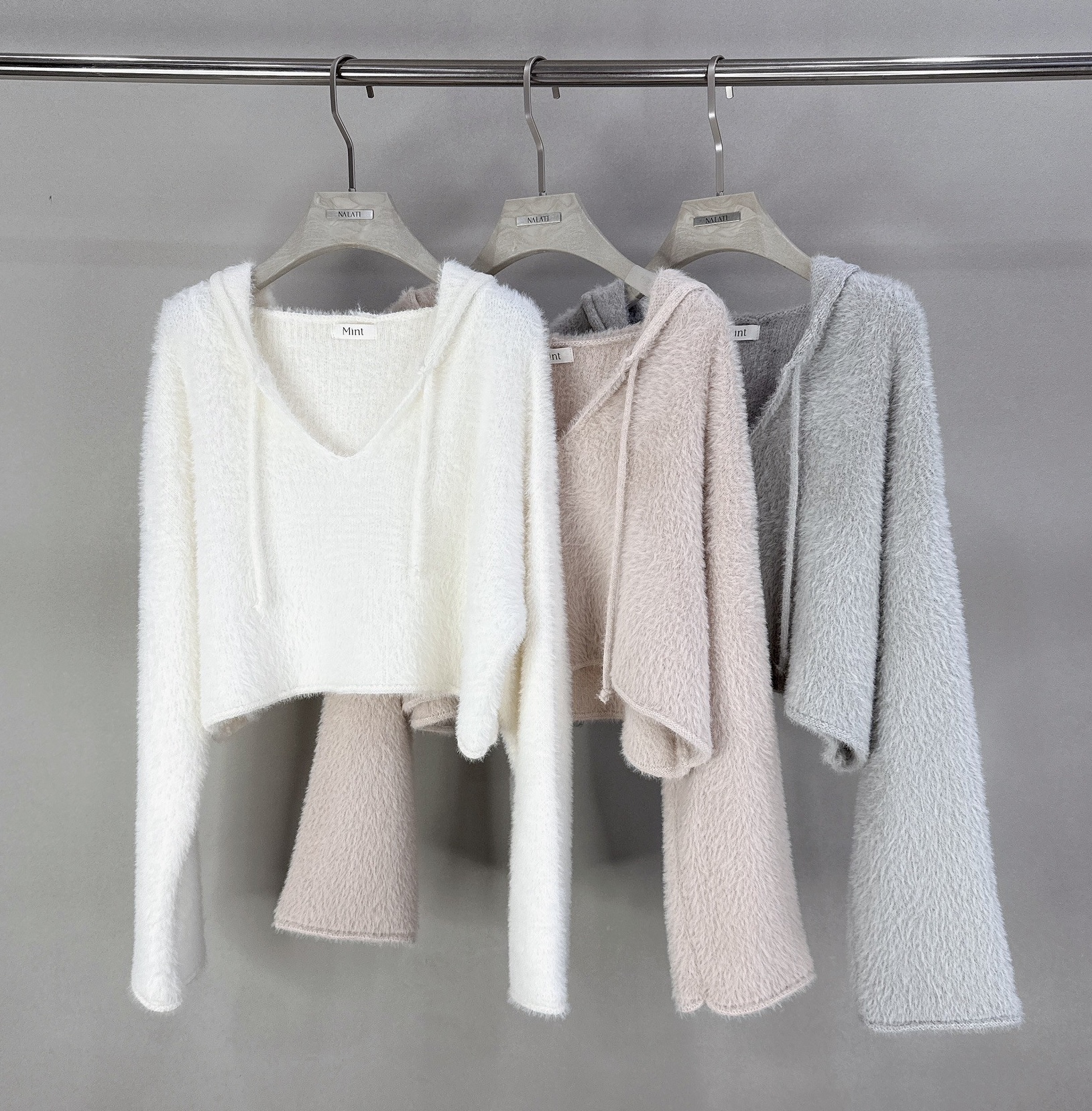 V領水貂毛連帽短版衣