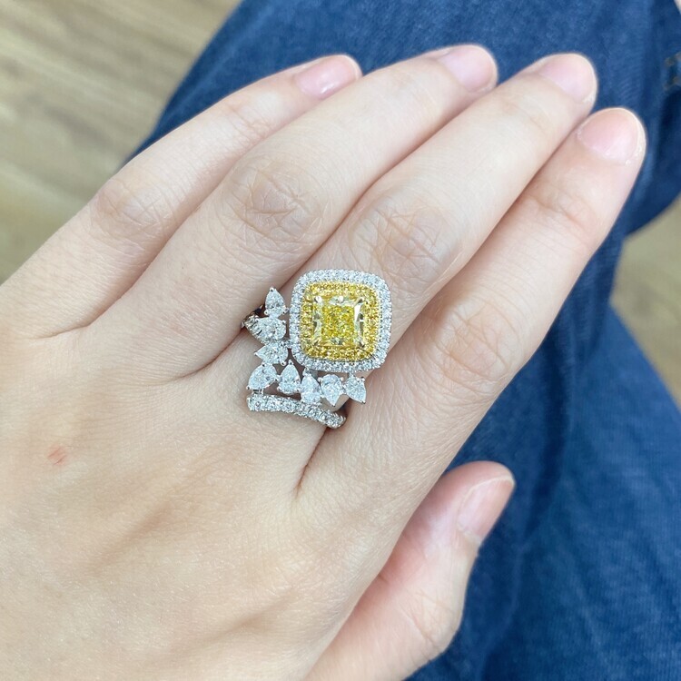 天然黃鑽戒指(GIA証書)