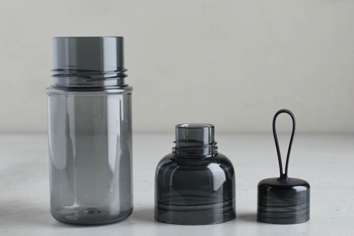 日本 KINTO-WORKOUT BOTTLE 水瓶，人性化設計整體瓶身可拆卸式，開口更寬