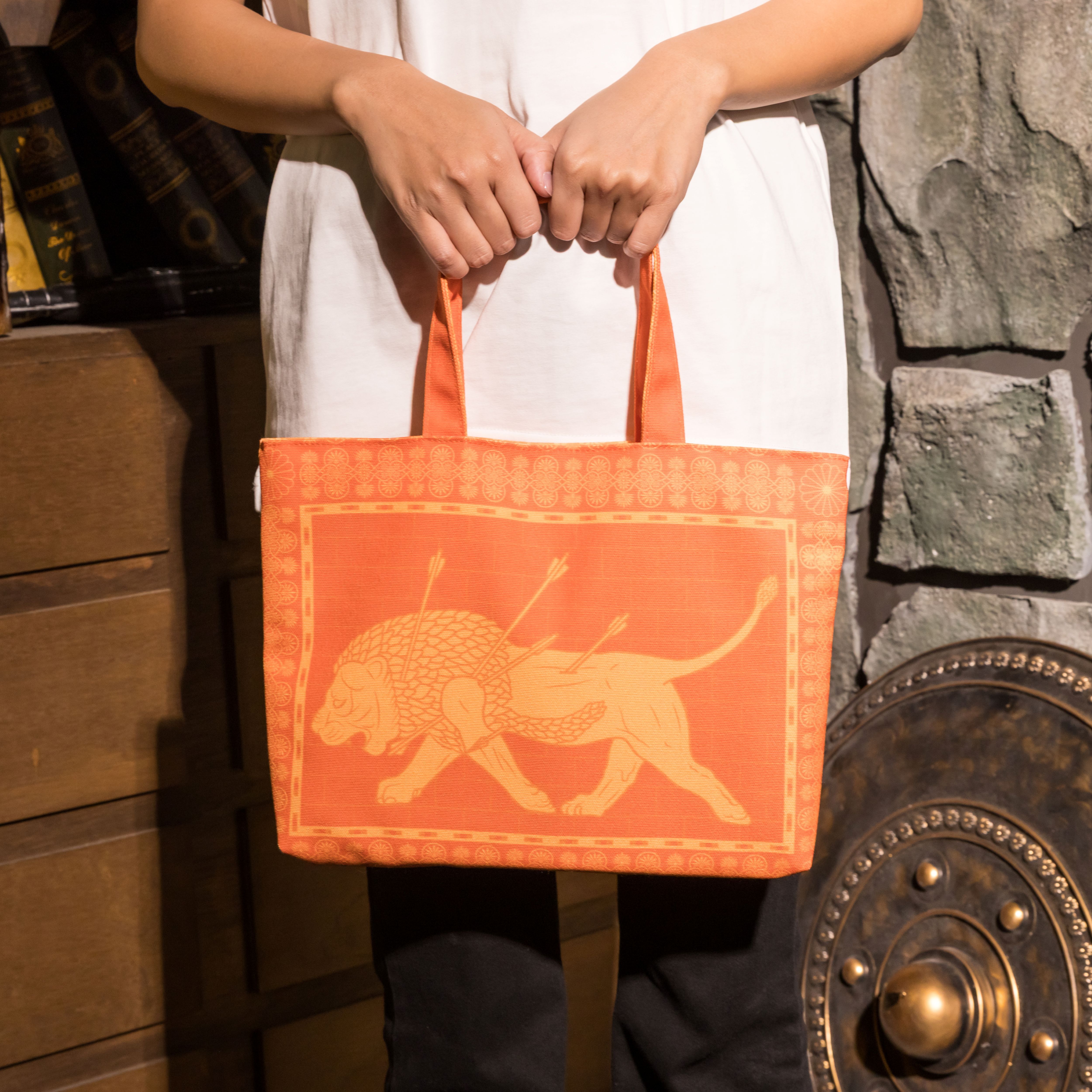 世界古文明小提袋｜獵獅浮雕