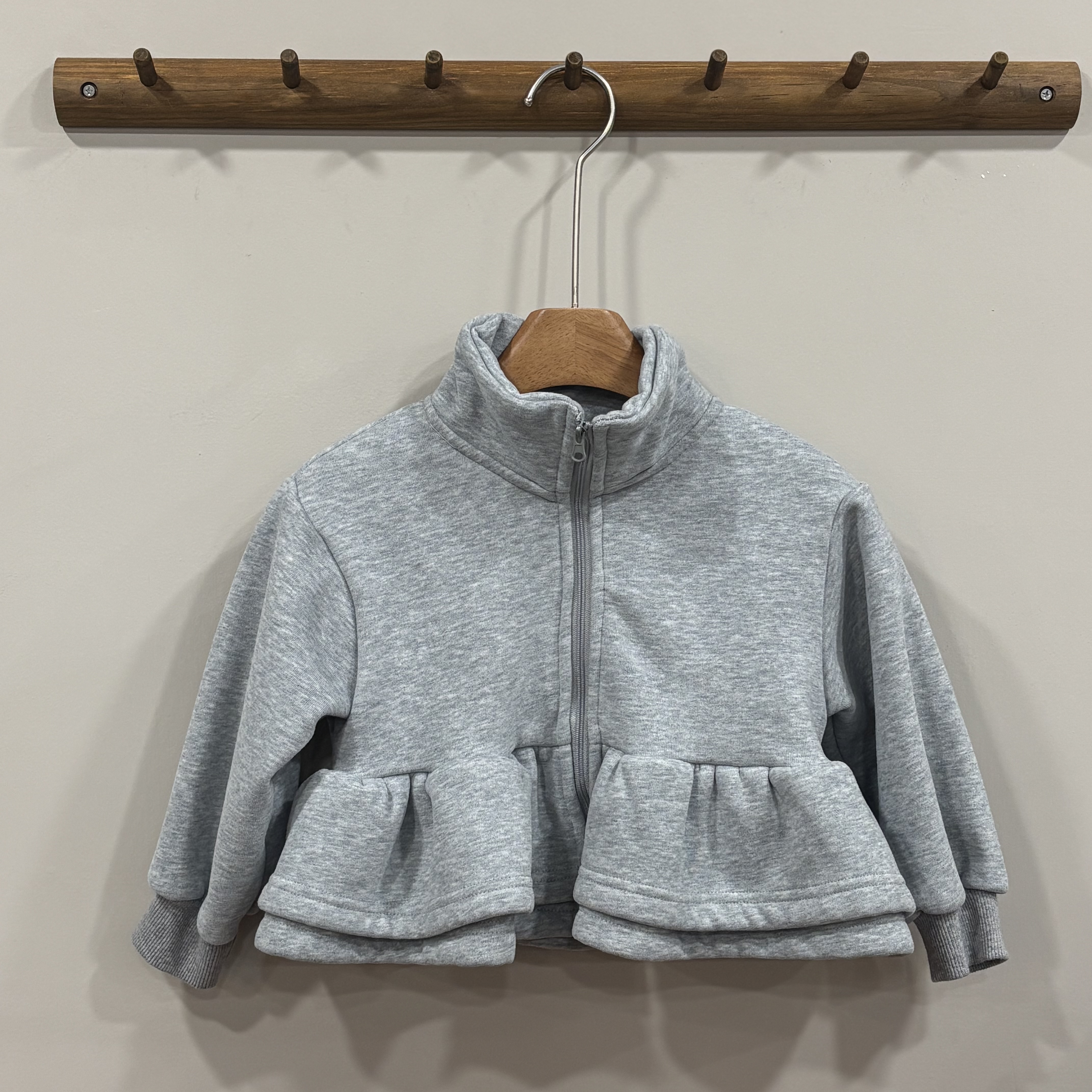 A03921層次裙擺外套