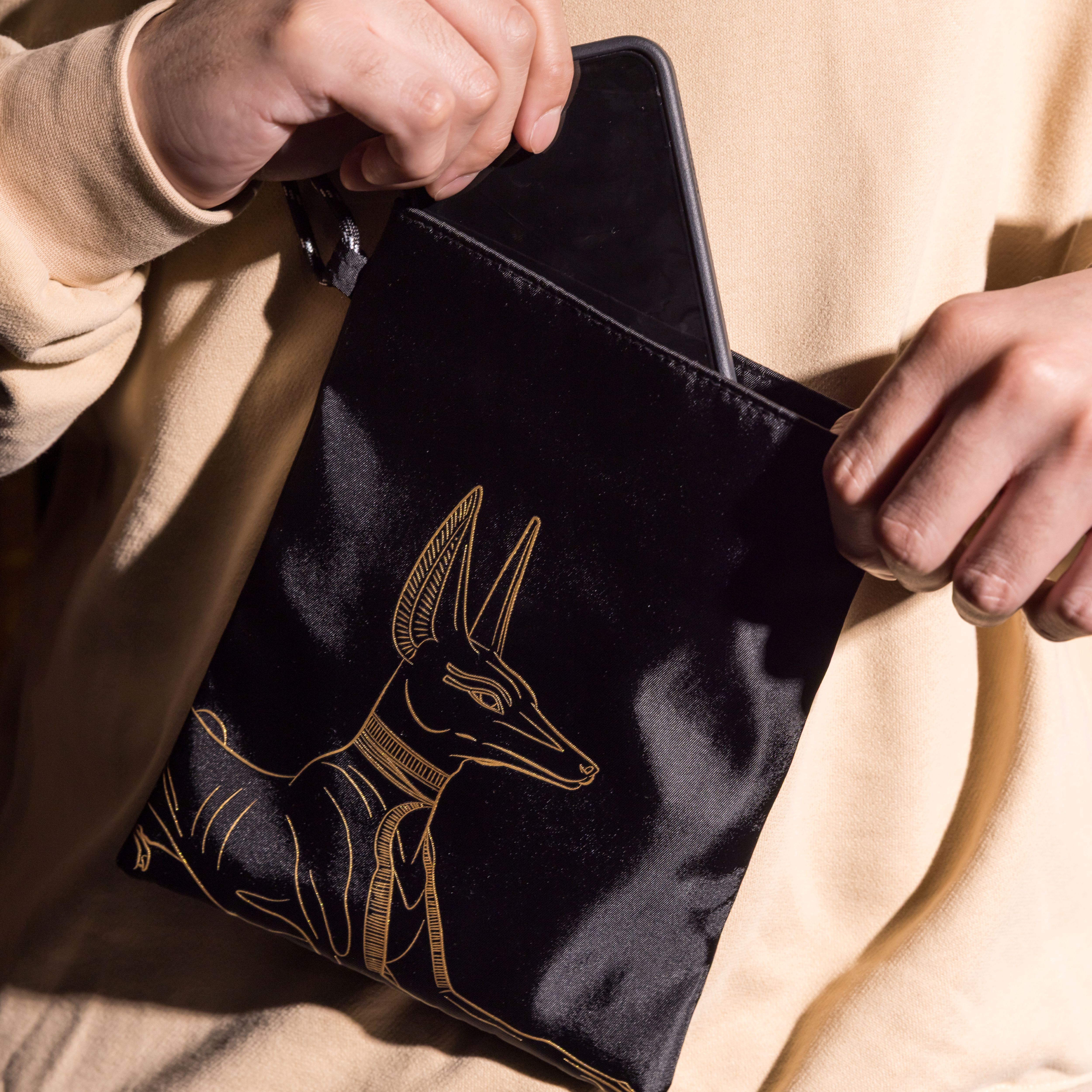 世界古文明手機包｜阿奴比斯