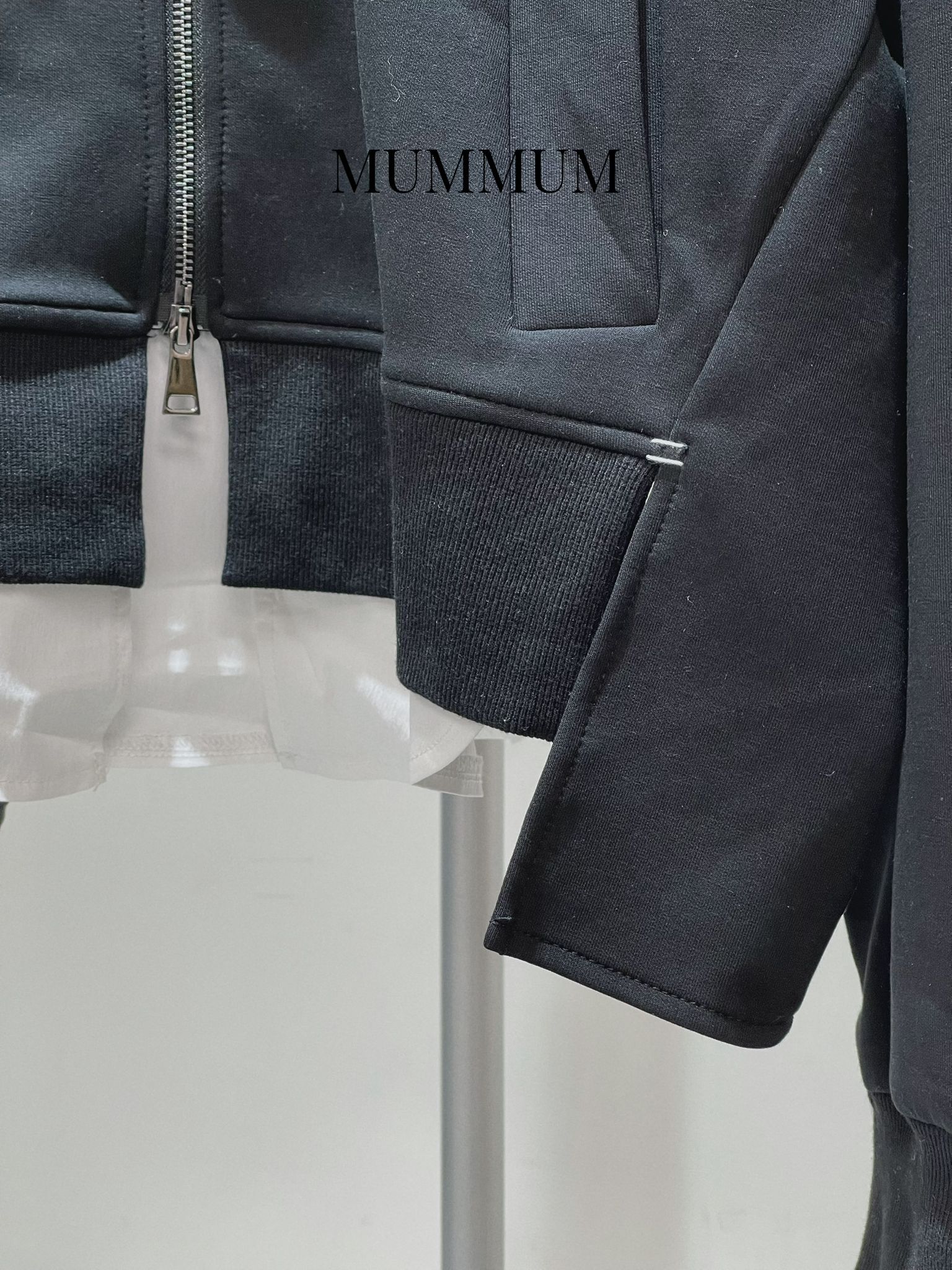 0213081a/假兩件短不規則邊外套　54/54/24