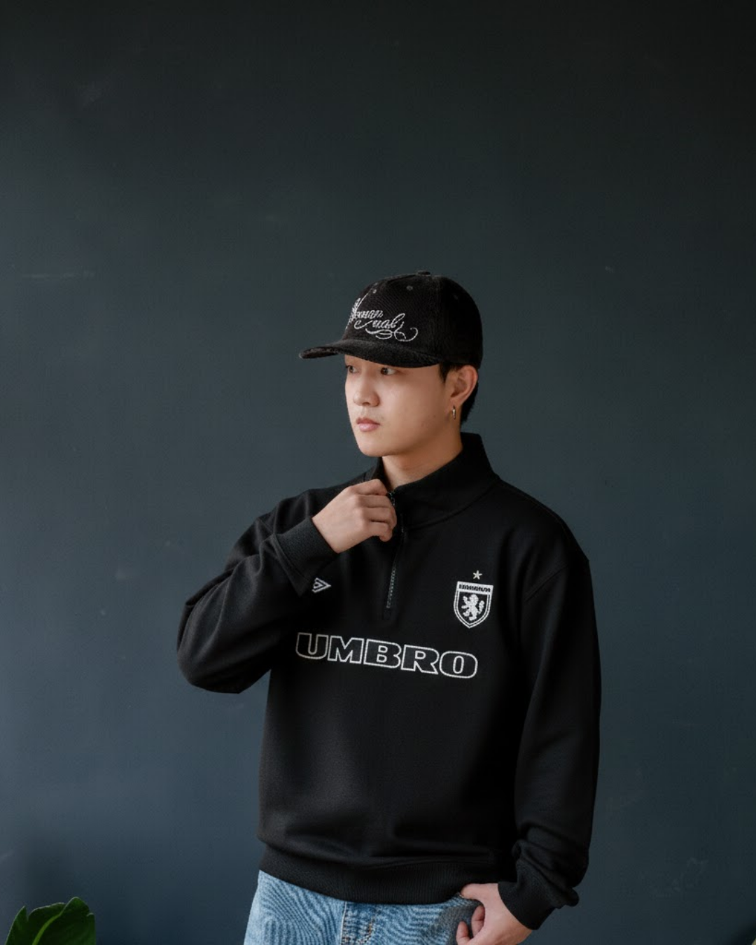 "代購" UMBRO 經典足球風 半拉鍊立領 長袖