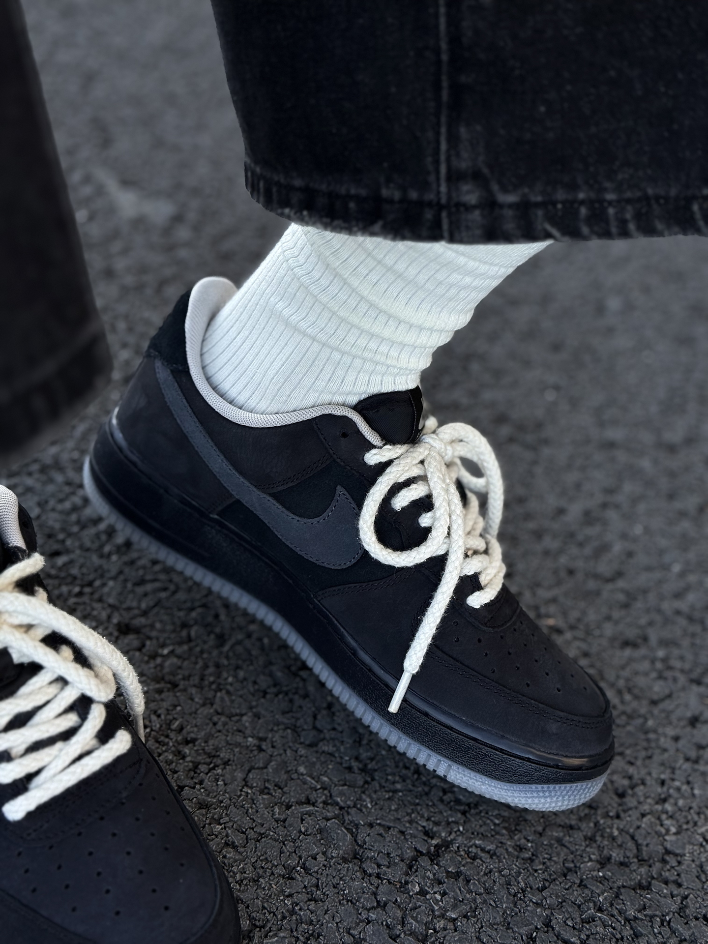 代購-NIKE AIR FORCE 1 LOW 麂皮黑灰冰晶底 AF1 復古 經典 休閒鞋 IQ9791-001