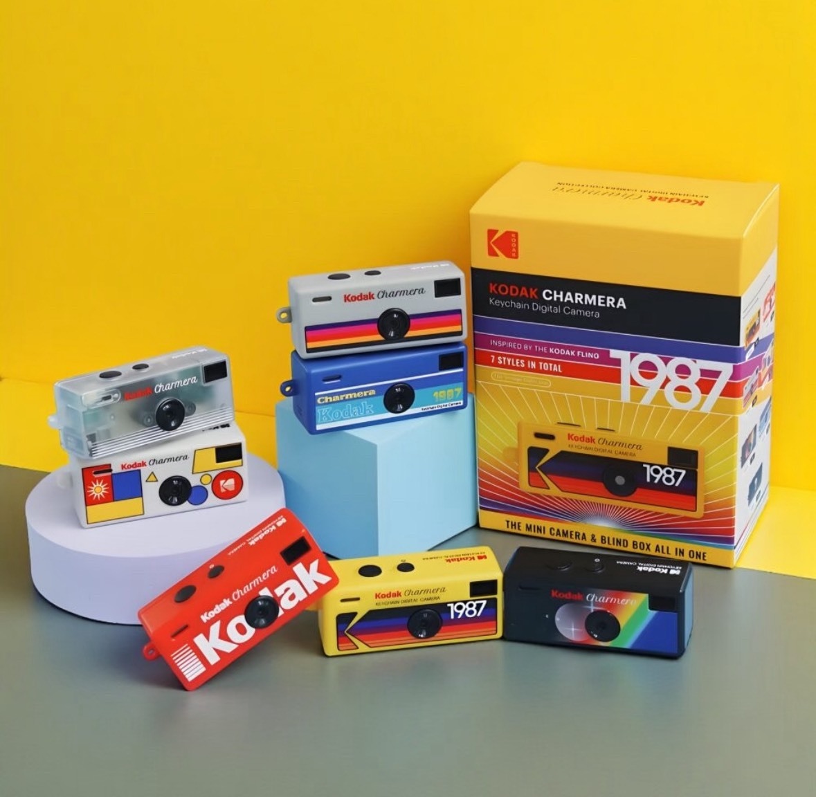 Kodak Charmera 柯達迷你數位相機鑰匙圈盲盒（附記憶卡）