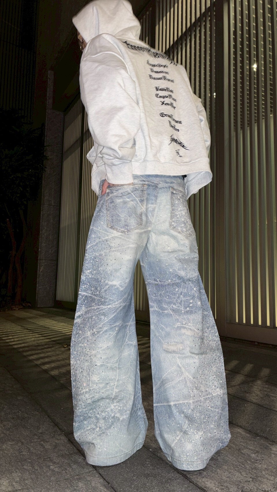 《S.V》雪花水鑽微彎刀褲