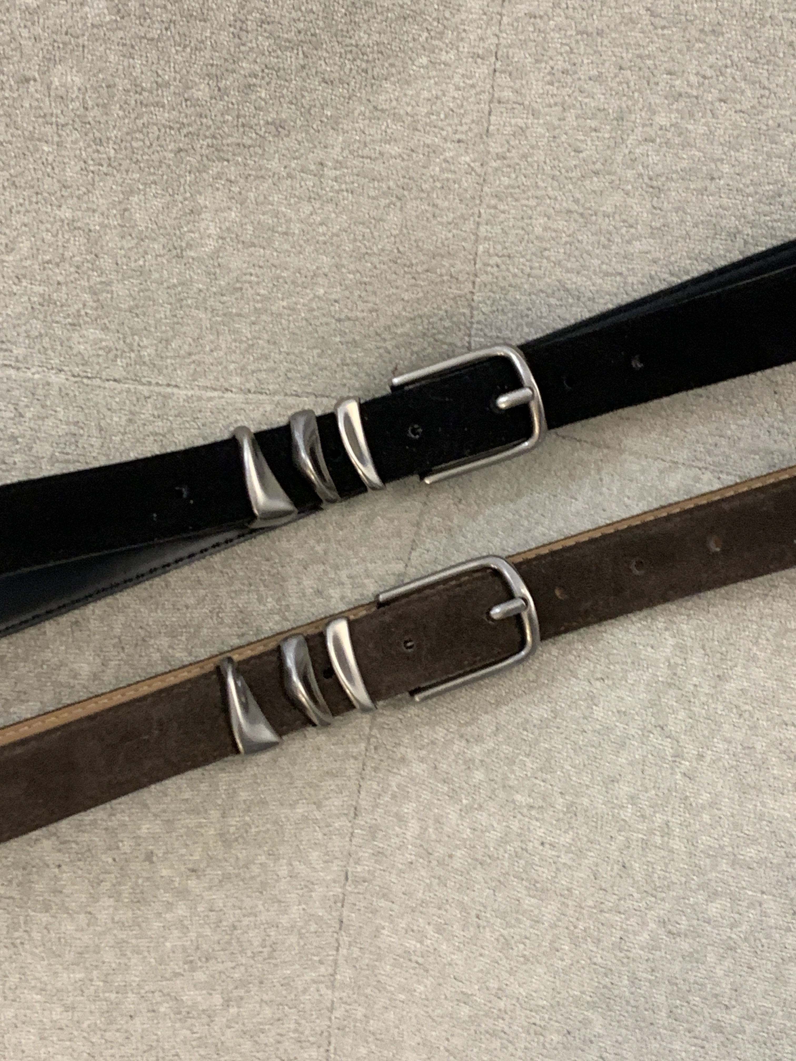 麂皮不規則釦環皮帶