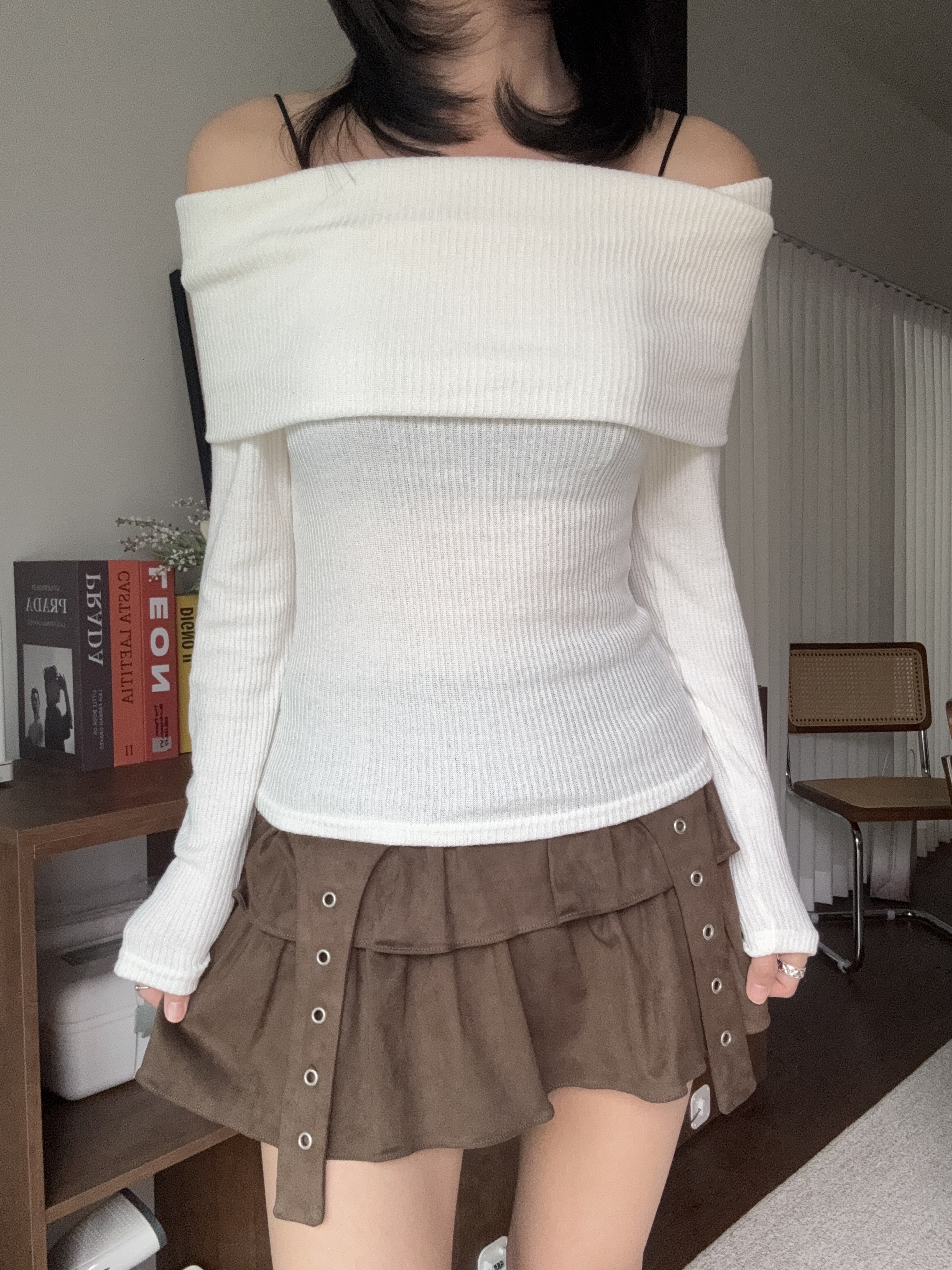 灰+黑現貨/訂購)日常直紋一字膊 T0128(白/灰/黑/啡)