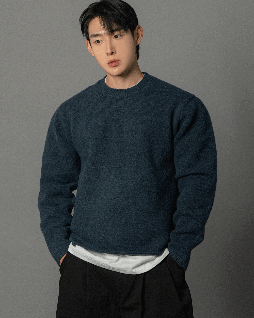 羊毛混紡短款針織衫