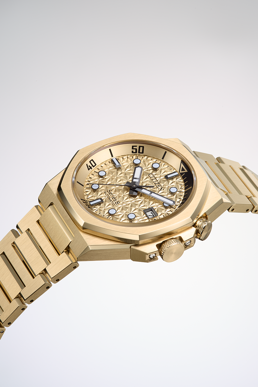 萬年鐘錶 - Citizen 星辰錶  Series 8   890系列  限量奢華金光綴飾幾何圖案面盤抗磁機械男錶 NB6062-52P 錶徑42.6MM
