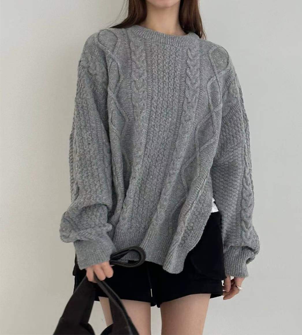 弧形側開麻花紋毛衣