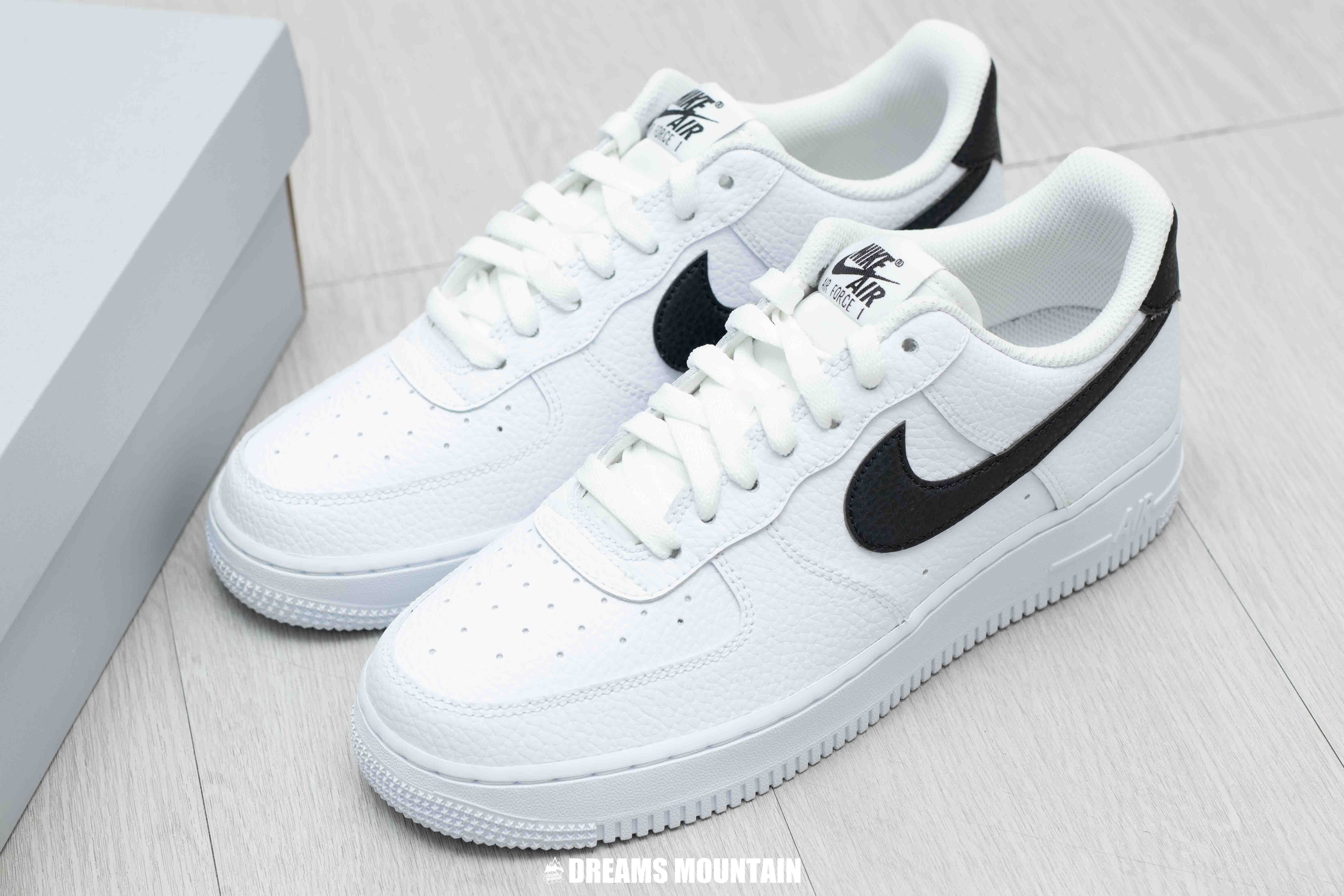 【預訂】 NIKE AIR FORCE 1 '07  荔枝紋白黑-MEN