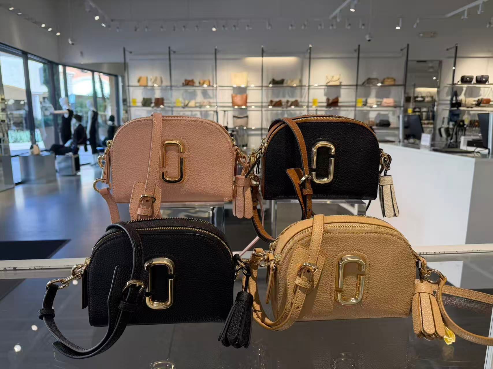 【直播】Marc Jacobs H010950 雙拉鏈斜咩袋