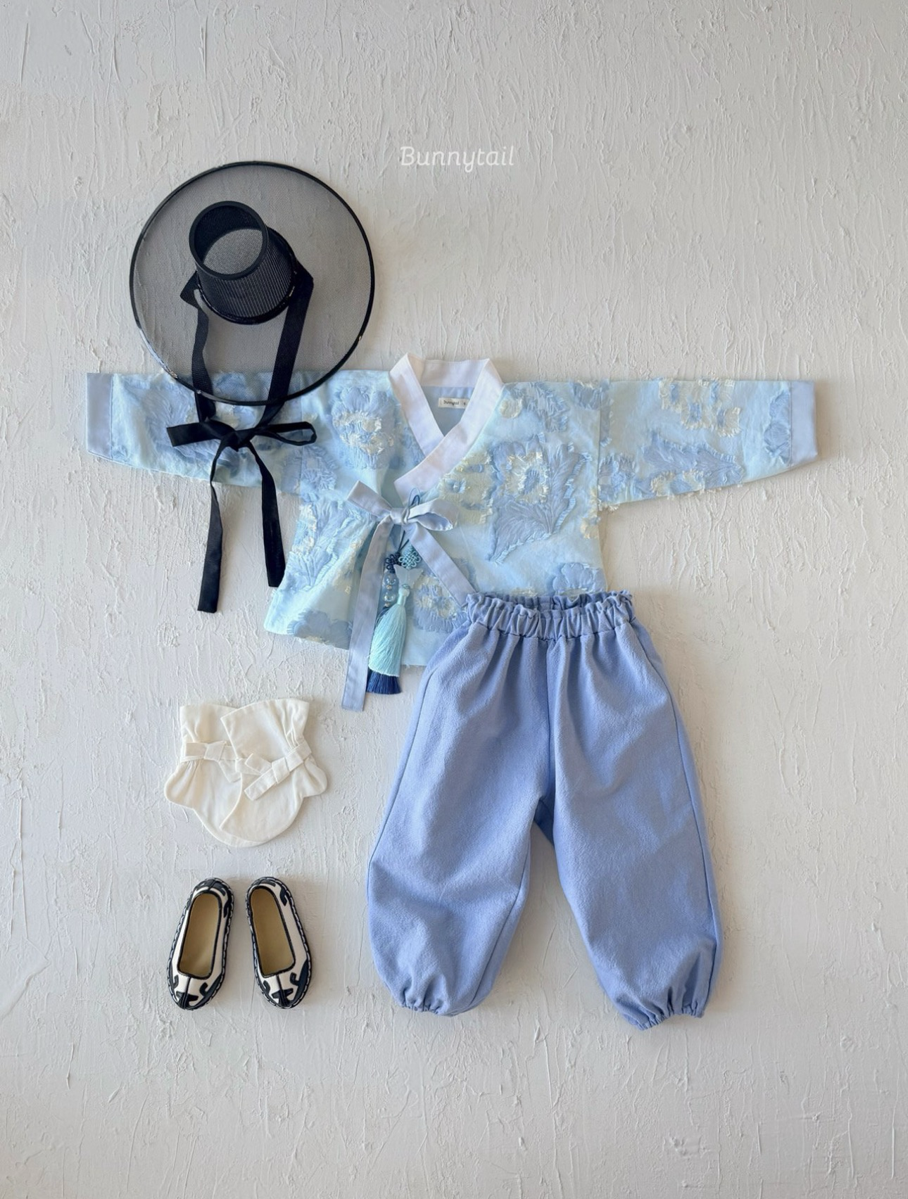 Bunnytail Momo Boys Hanbok