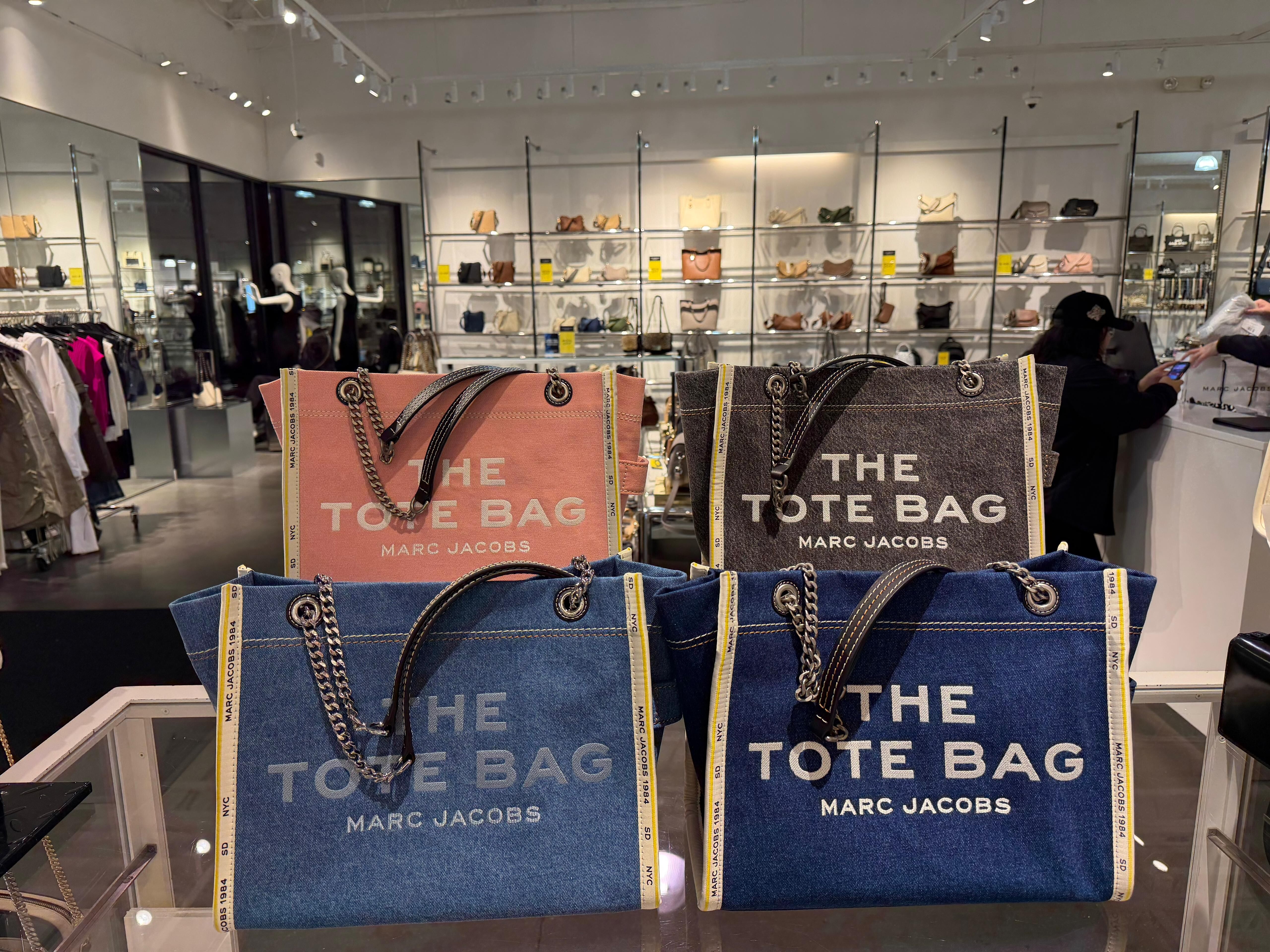 【預購】Marc Jacobs H010951 中號TOTE