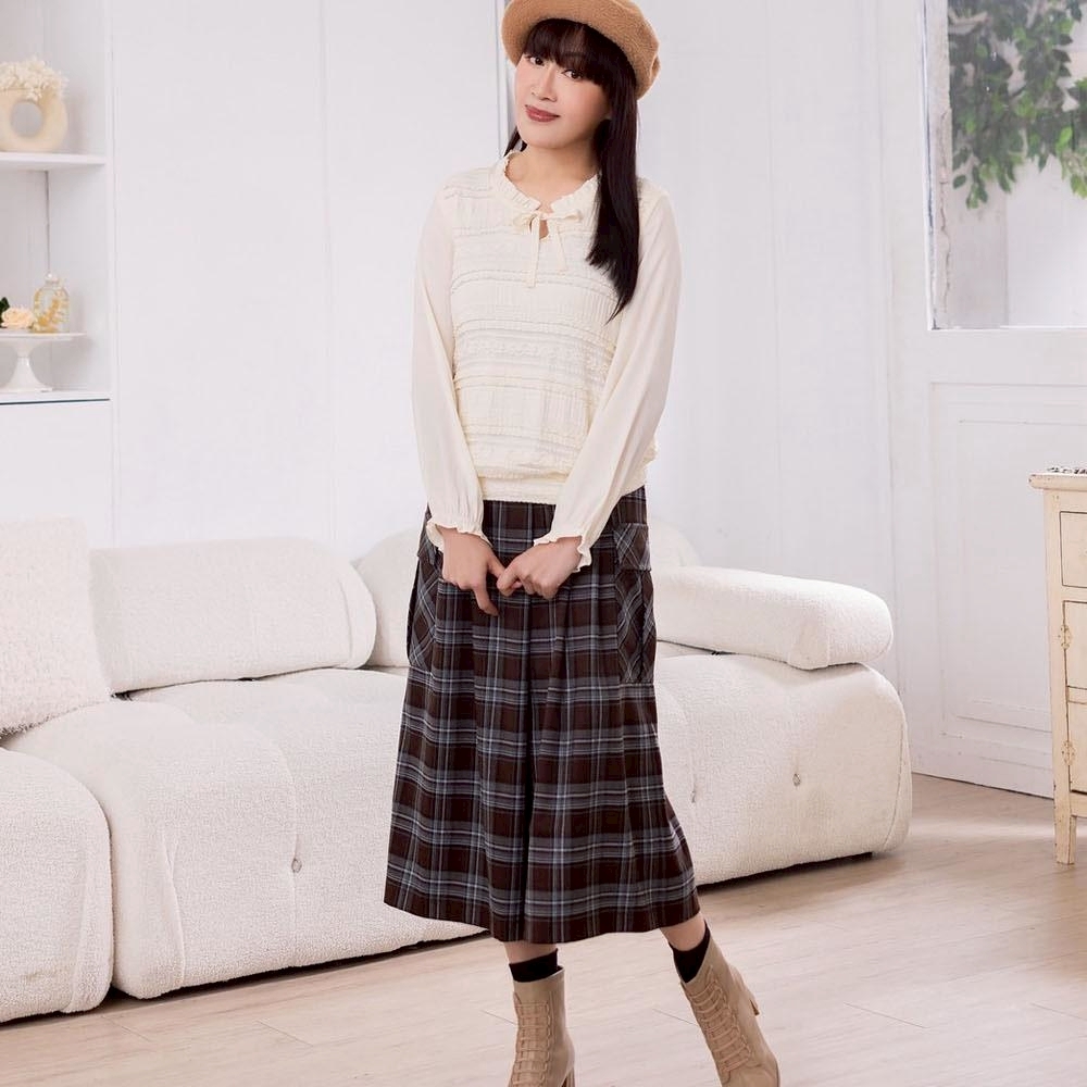 OL宮廷風優雅蕾絲拼接雪紡荷葉袖造型修身上衣X6381