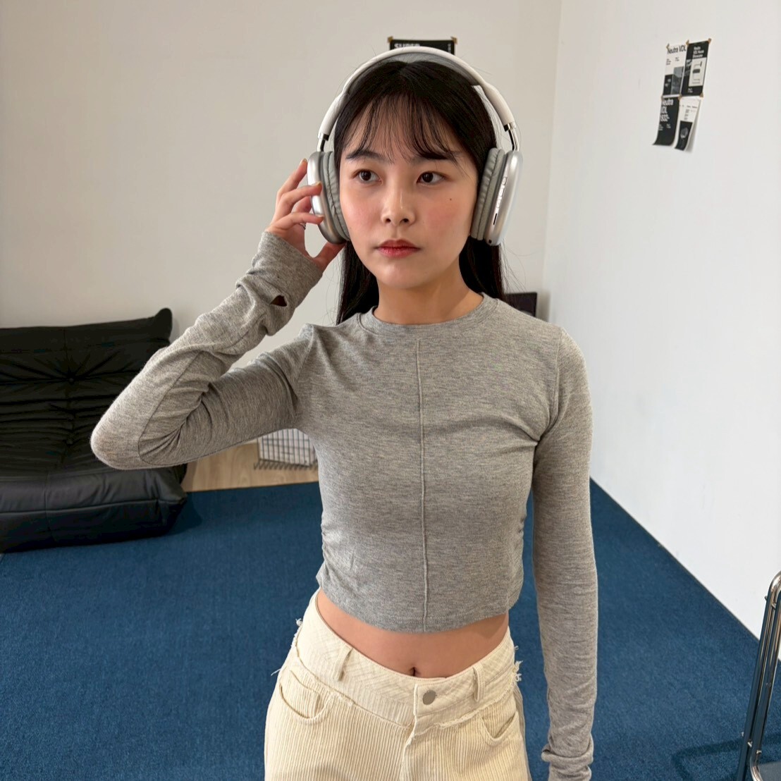 百搭！中線修身設計上衣(3色)