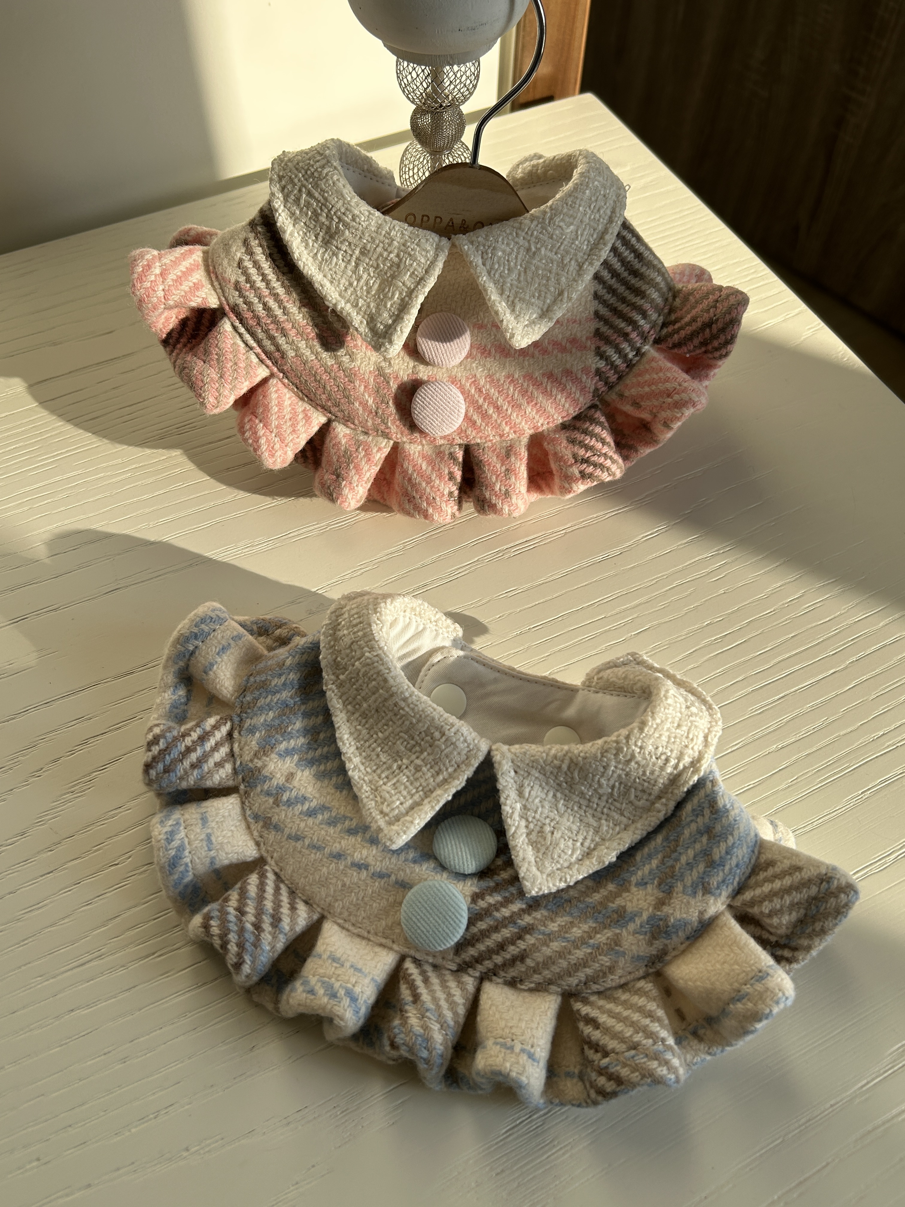 莓果奶霜紗領巾