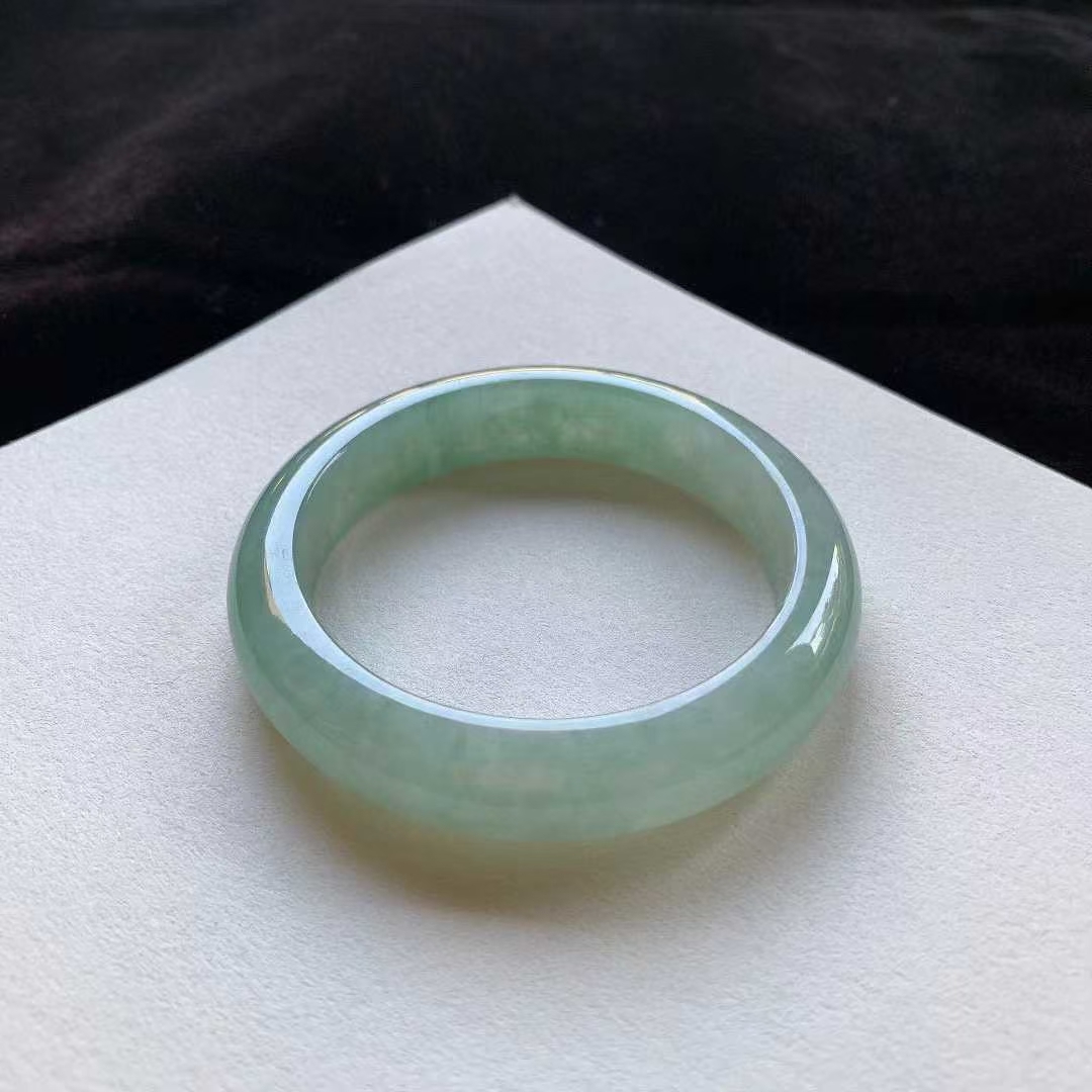 12292347 56.5mm翡翠油綠正圈手鐲 (56-58)