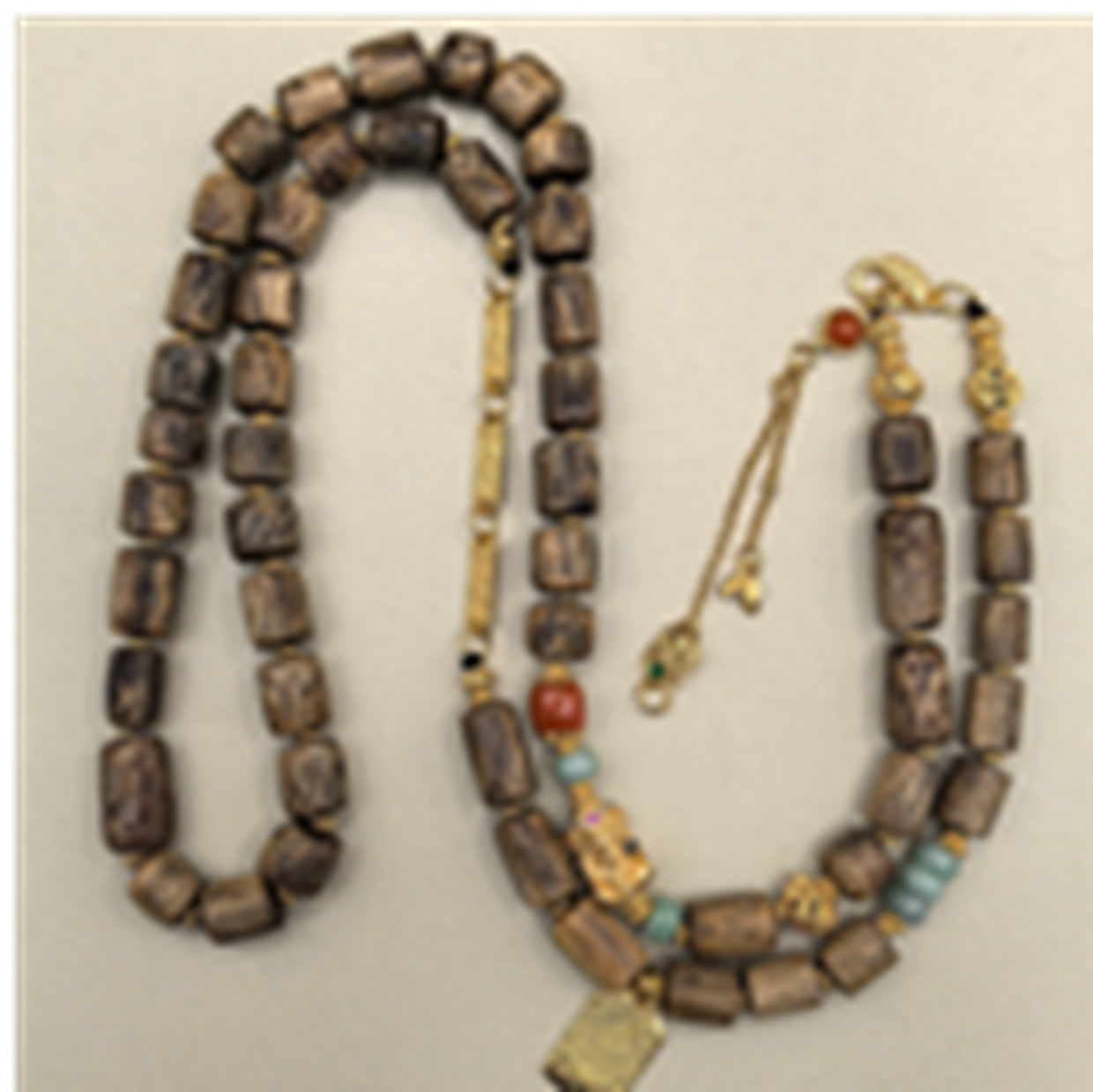 TH044 綠棋項鍊隨形+銀配飾+翡翠0.4算盤珠+南紅0.6