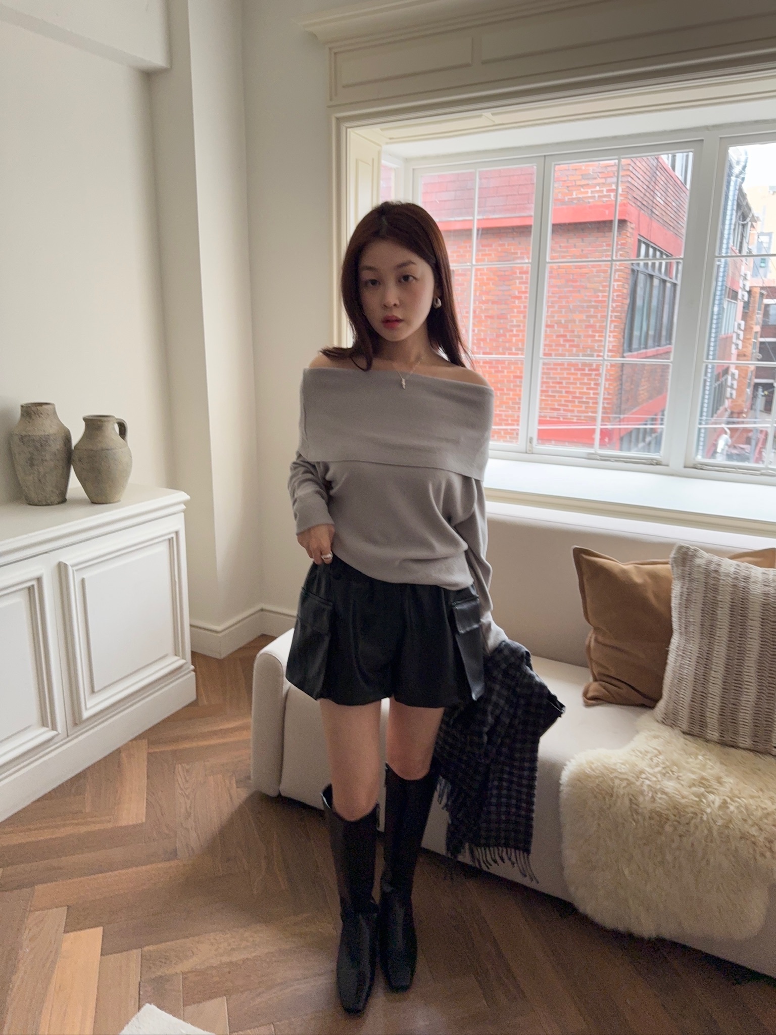 J07/ 一字領平口反褶長袖上衣