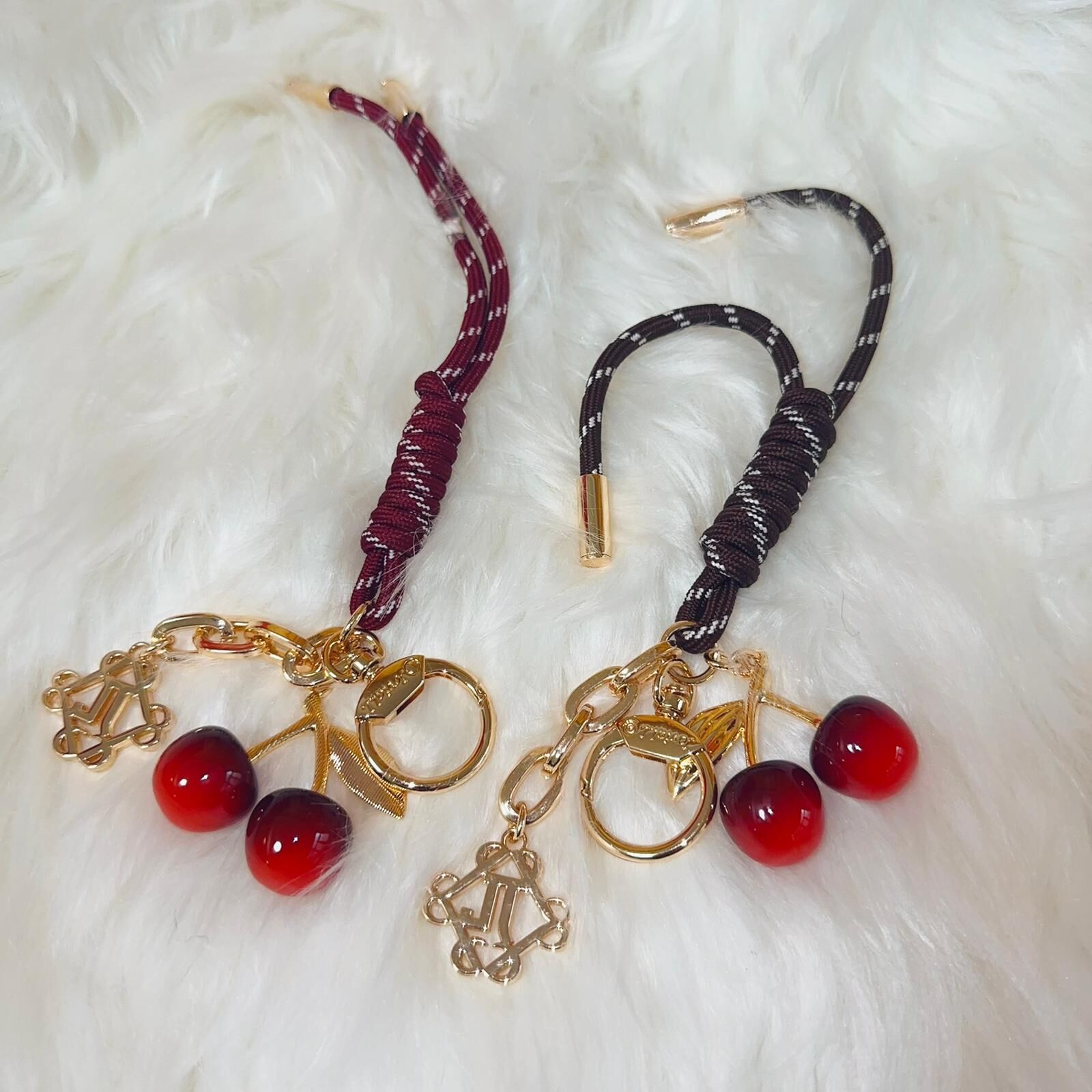 【預訂】AW011210 Jovial.L 車厘子吊飾匙扣 (JL-N1576)