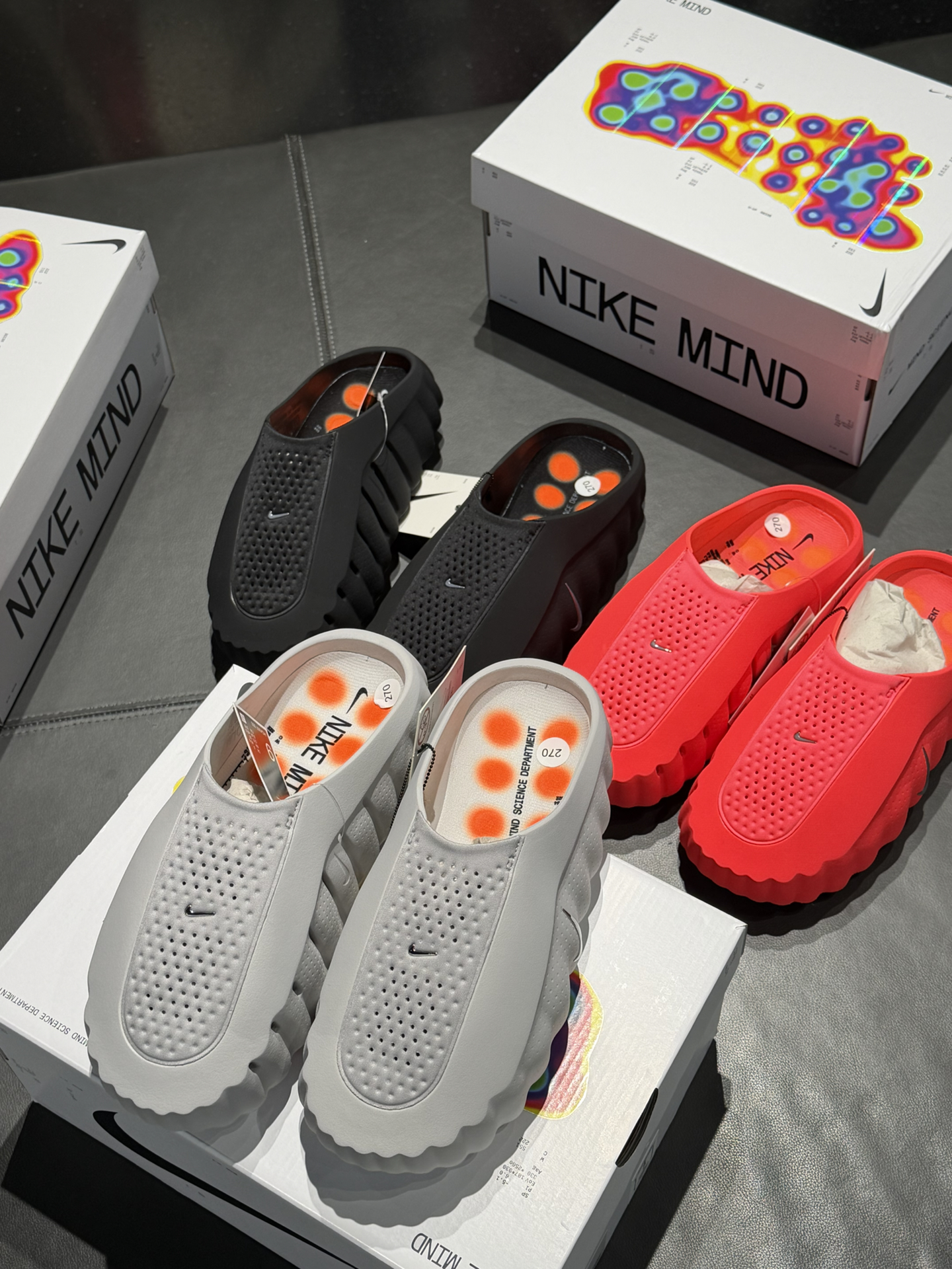 代購-Nike Mind 001 賽前穆勒鞋 氣墊機能鞋 拖鞋 懶人拖 泥灰/黑色/橘紅 HQ4307-001 HQ4307-003 HQ4307-600