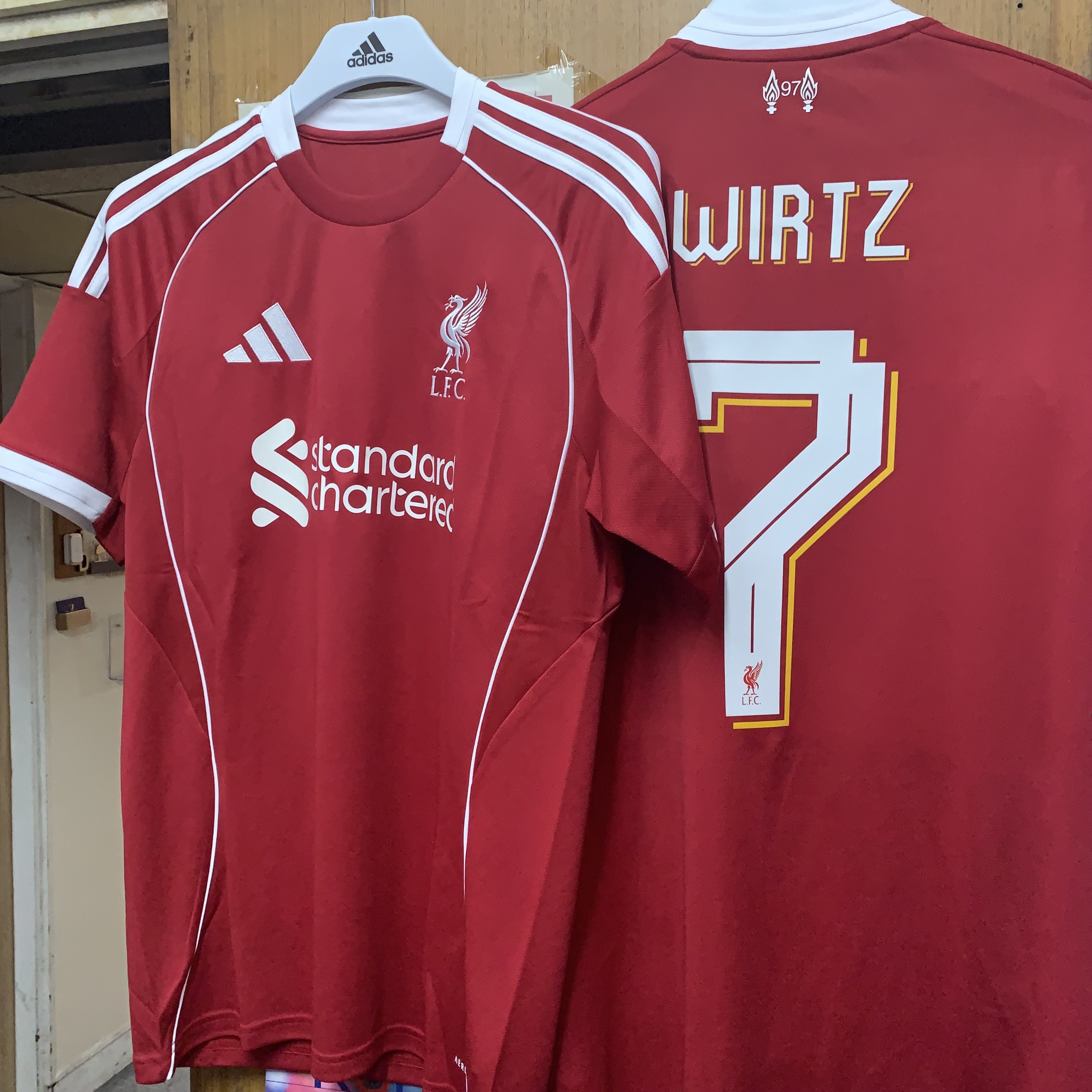 2025 Liverpool Home Shirt with 7 WIRTZ (Club)