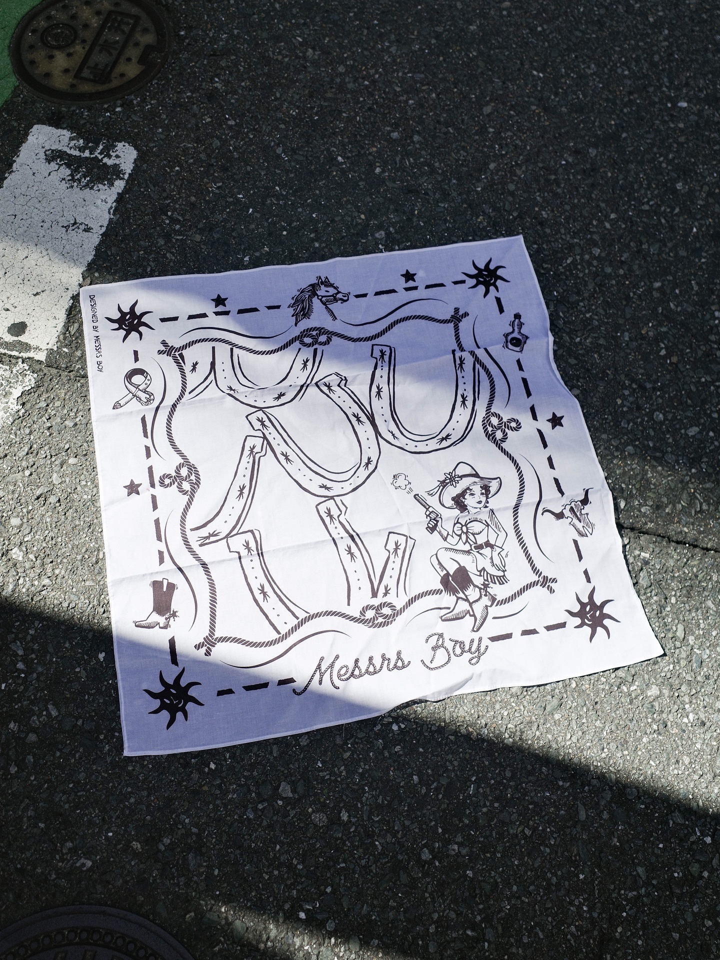 MESSRS BOY｜BANDANA in White