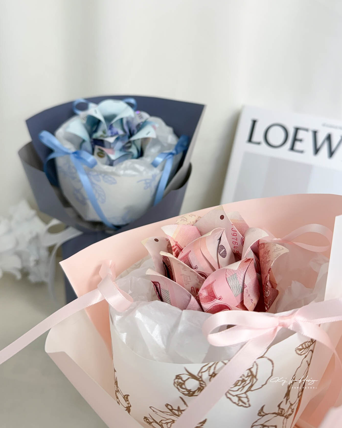 鈔票玫瑰花花束．單朵